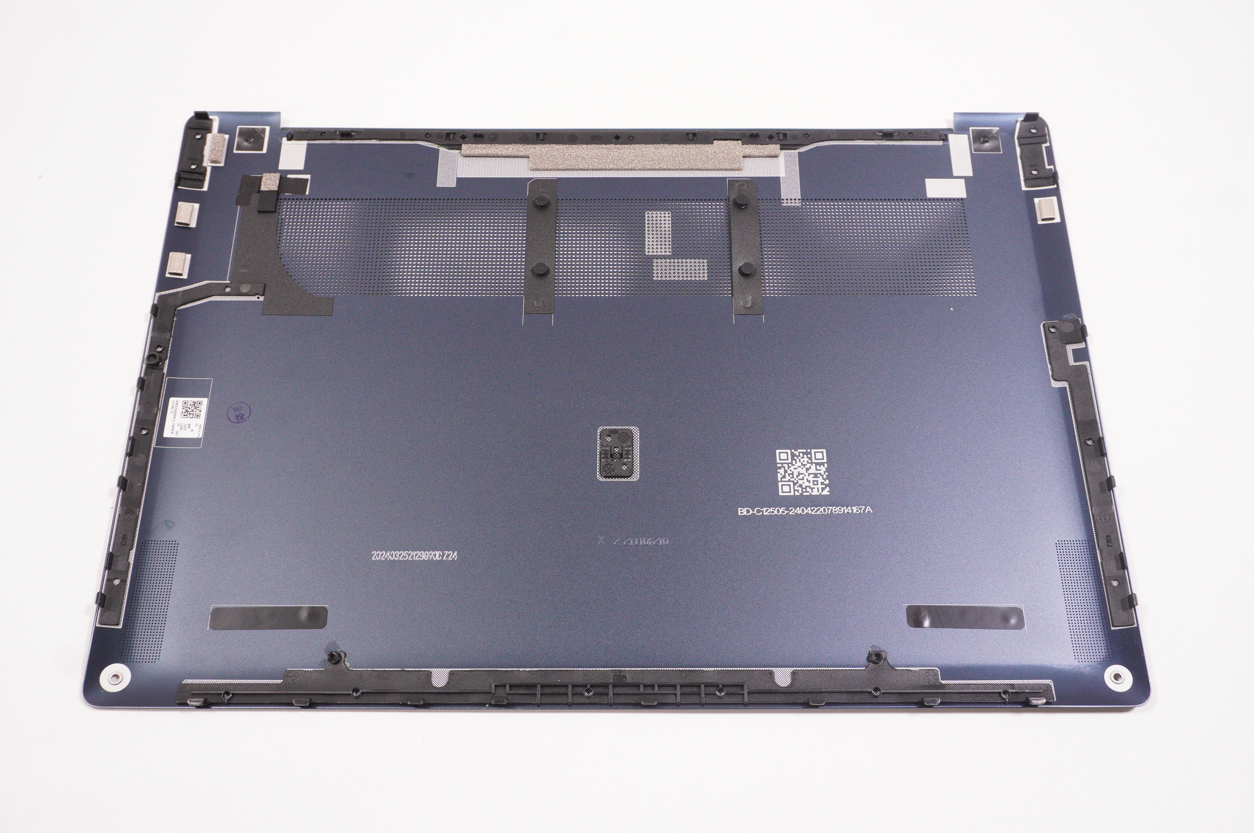 AM37X000910 Lenovo Bottom Base Cover Cosmic Blue 83AC0001US