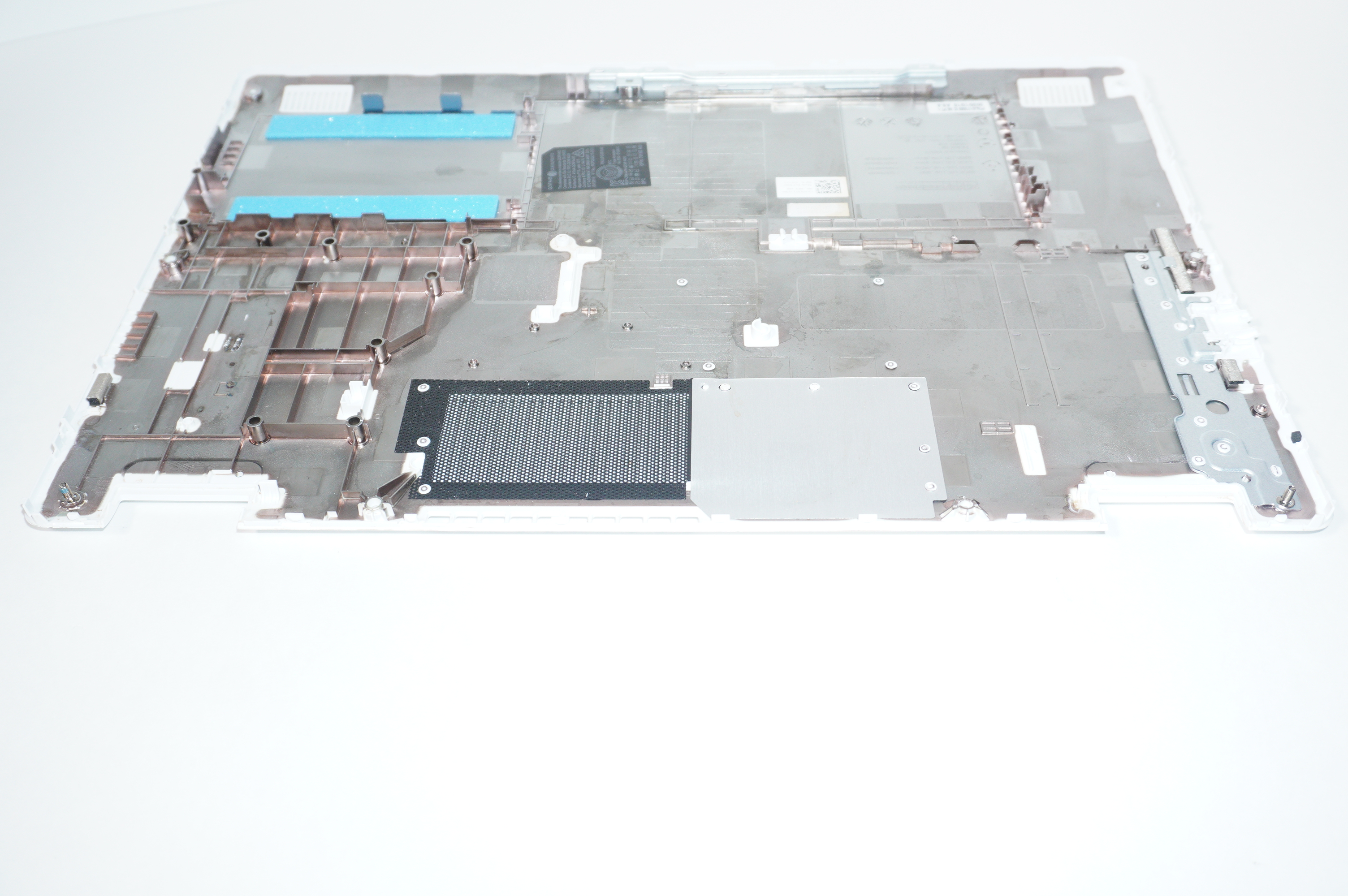 AP2X2000511 Dell Bottom Base Cover WHITE I3505RYZ5CTO