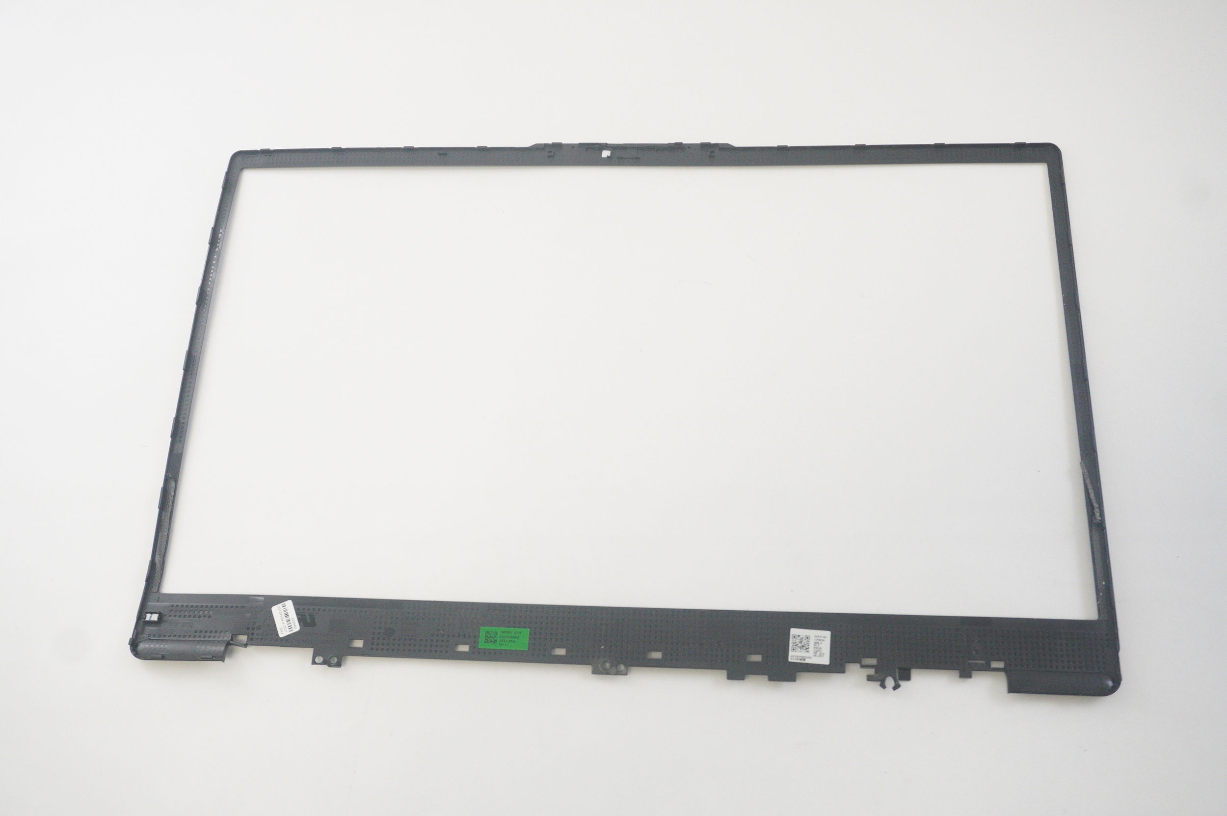 AP2XP000200 Lenovo LCD Front Bezel 82XB00C2US