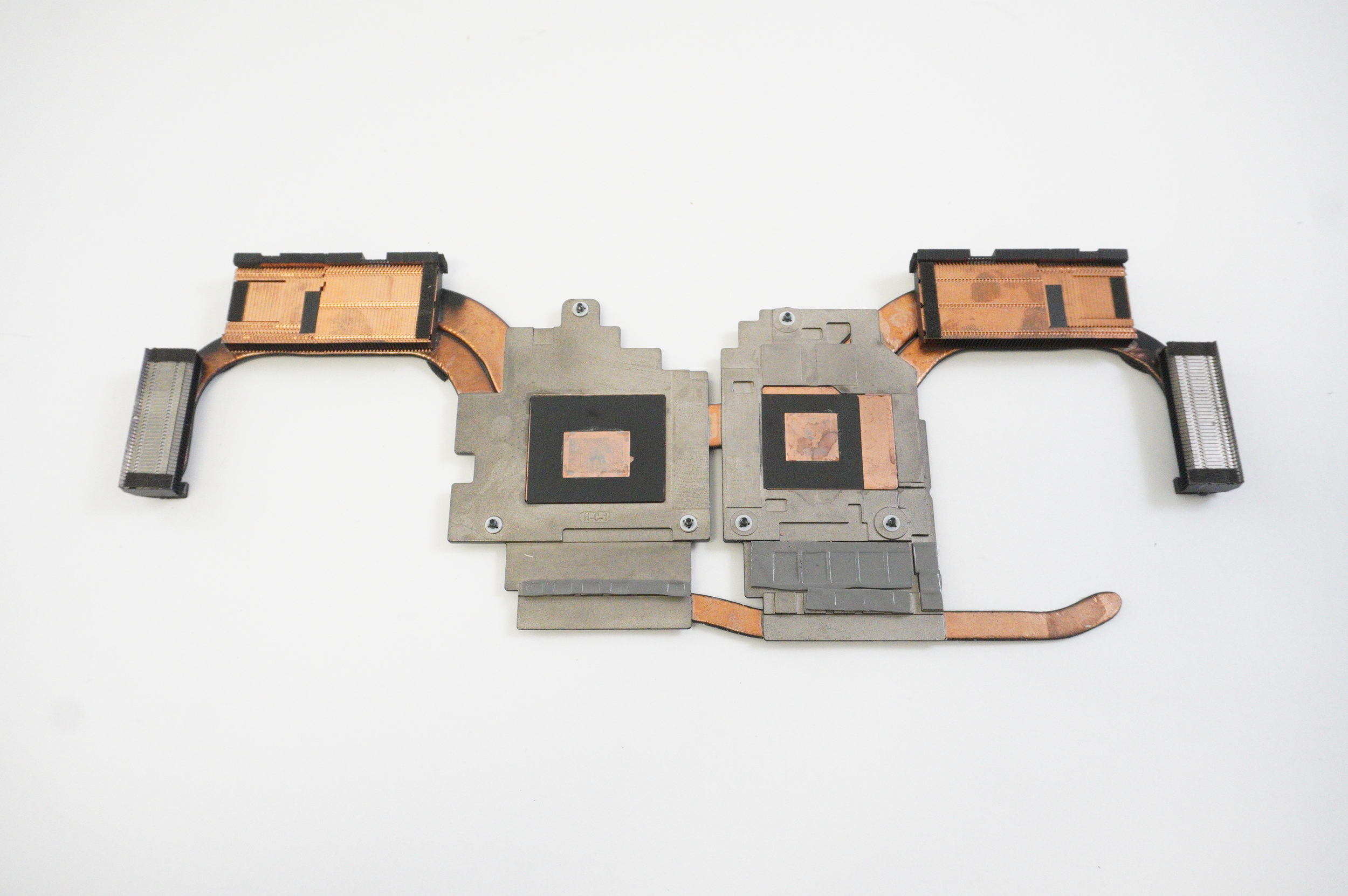 AT2WE0030W0 Lenovo CPU GPU Heatsink 82Y5X006US LEGION SLIM 5 14APH8
