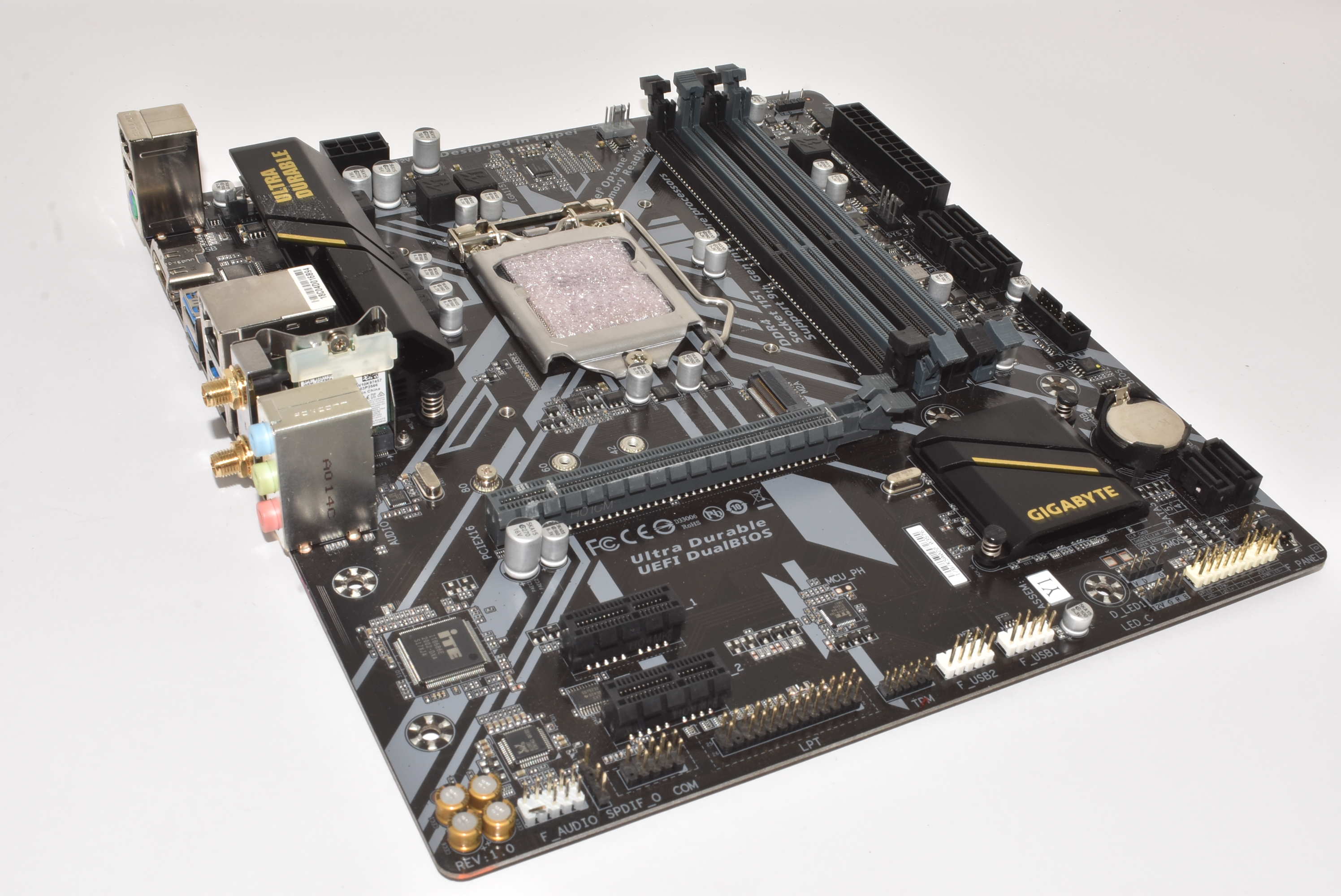B365M-DS3H-WIFI GigaByte Intel LGA 1151 Desktop Gaming Motherboard No I/O Plate