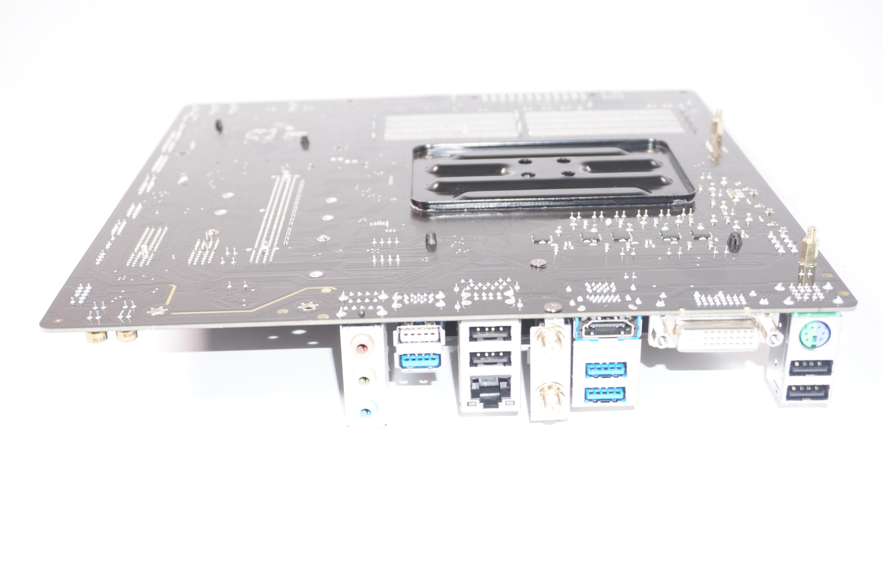 B550M-DS3H-AC GigaByte AMD AM4 Gaming Motherboard No I/O Shield Plate