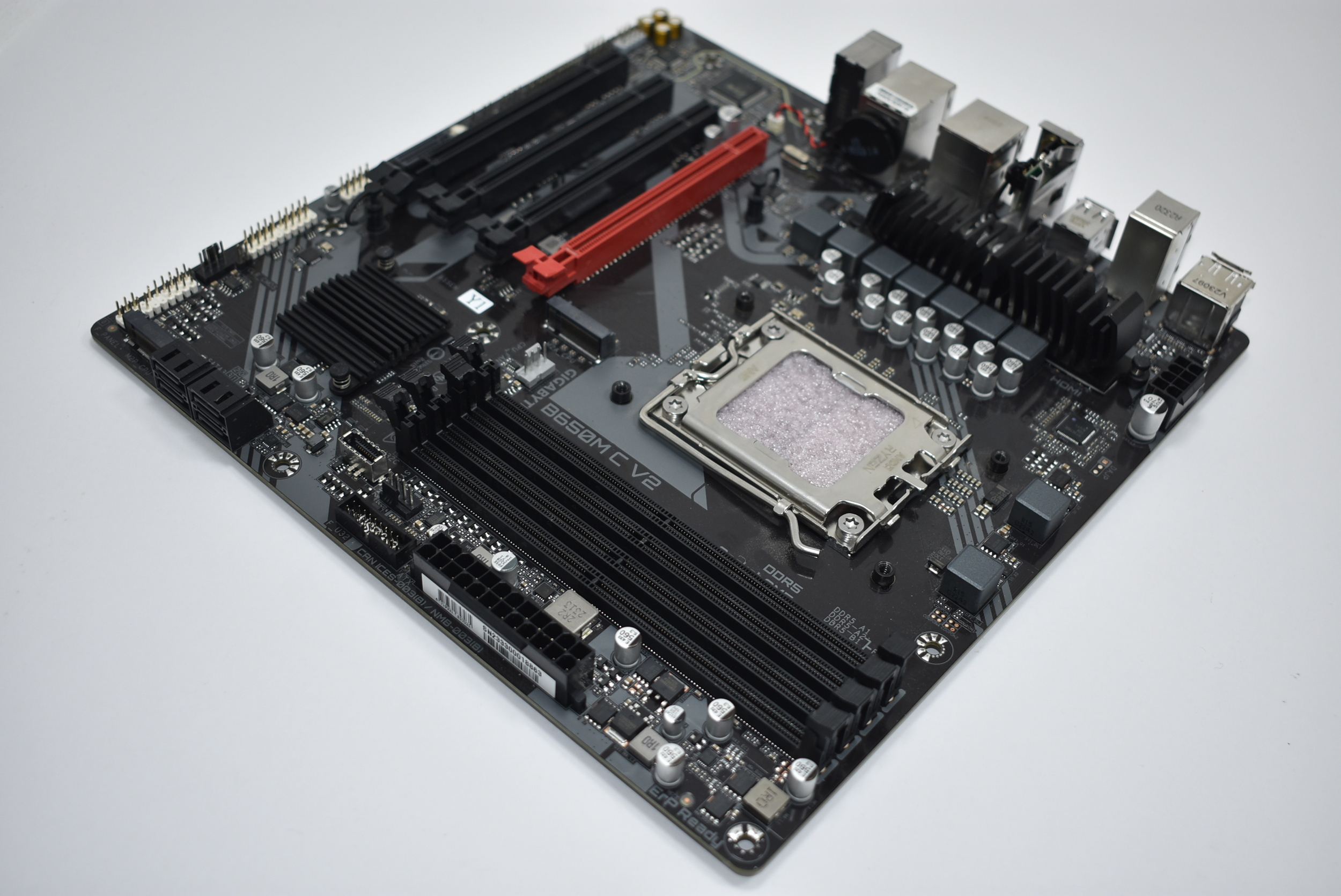B650MCV2 GigaByte AMD Socket AM5 DDR5 Micro ATX Motherboard No IO Shield Plate