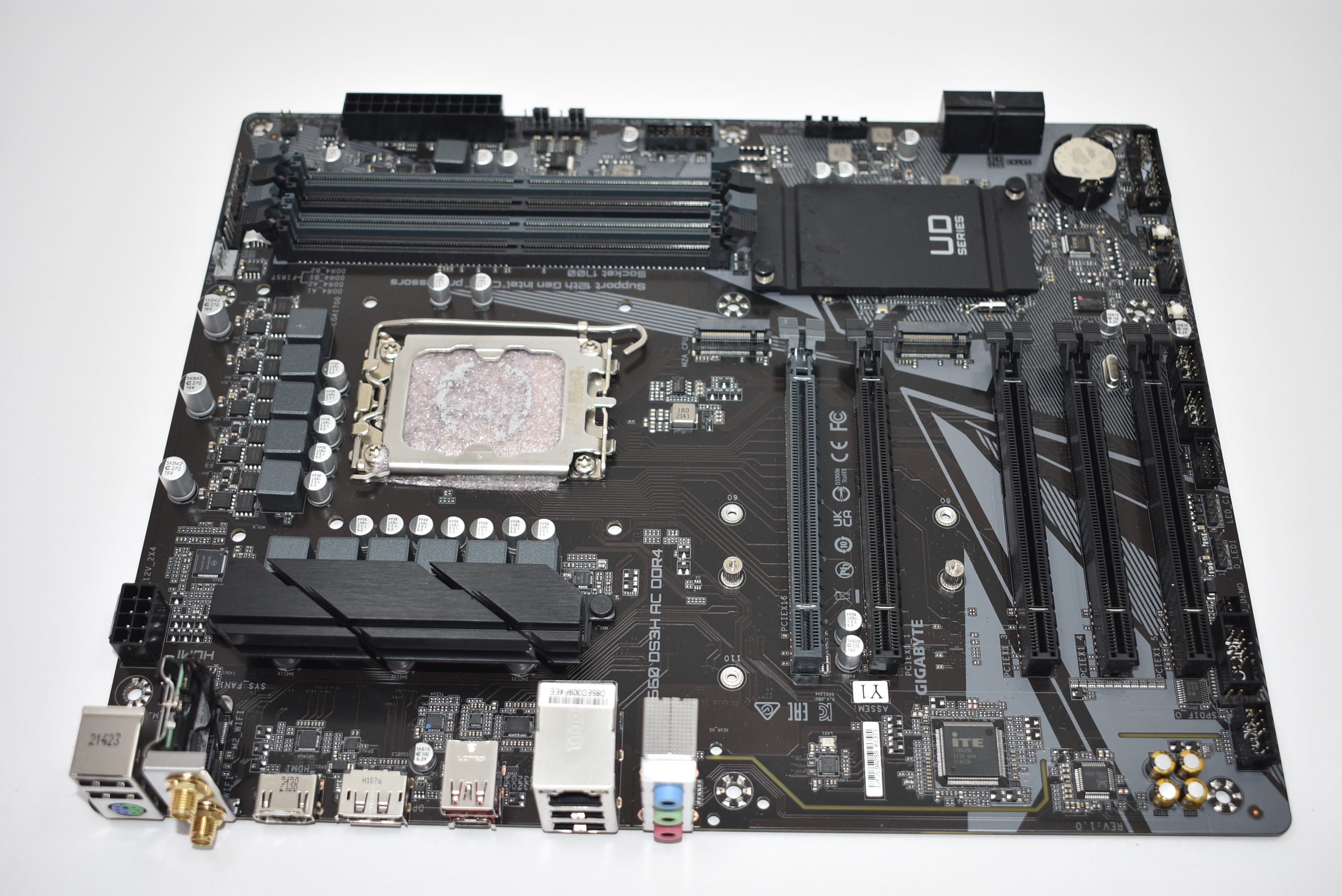 B660DS3HAC GigaByte  B660 DS3H AC DDR4 ATX LGA1700 NO IO Motherboard