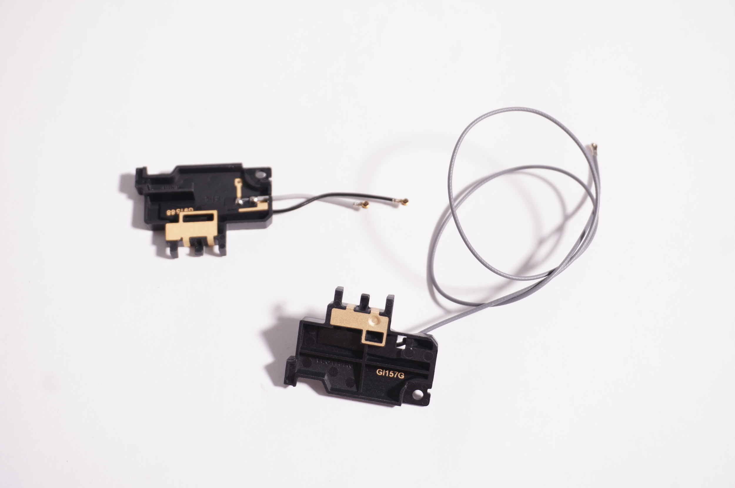 BA42-00796A Samsung Wireless Antennas NP750QHA-KA1US