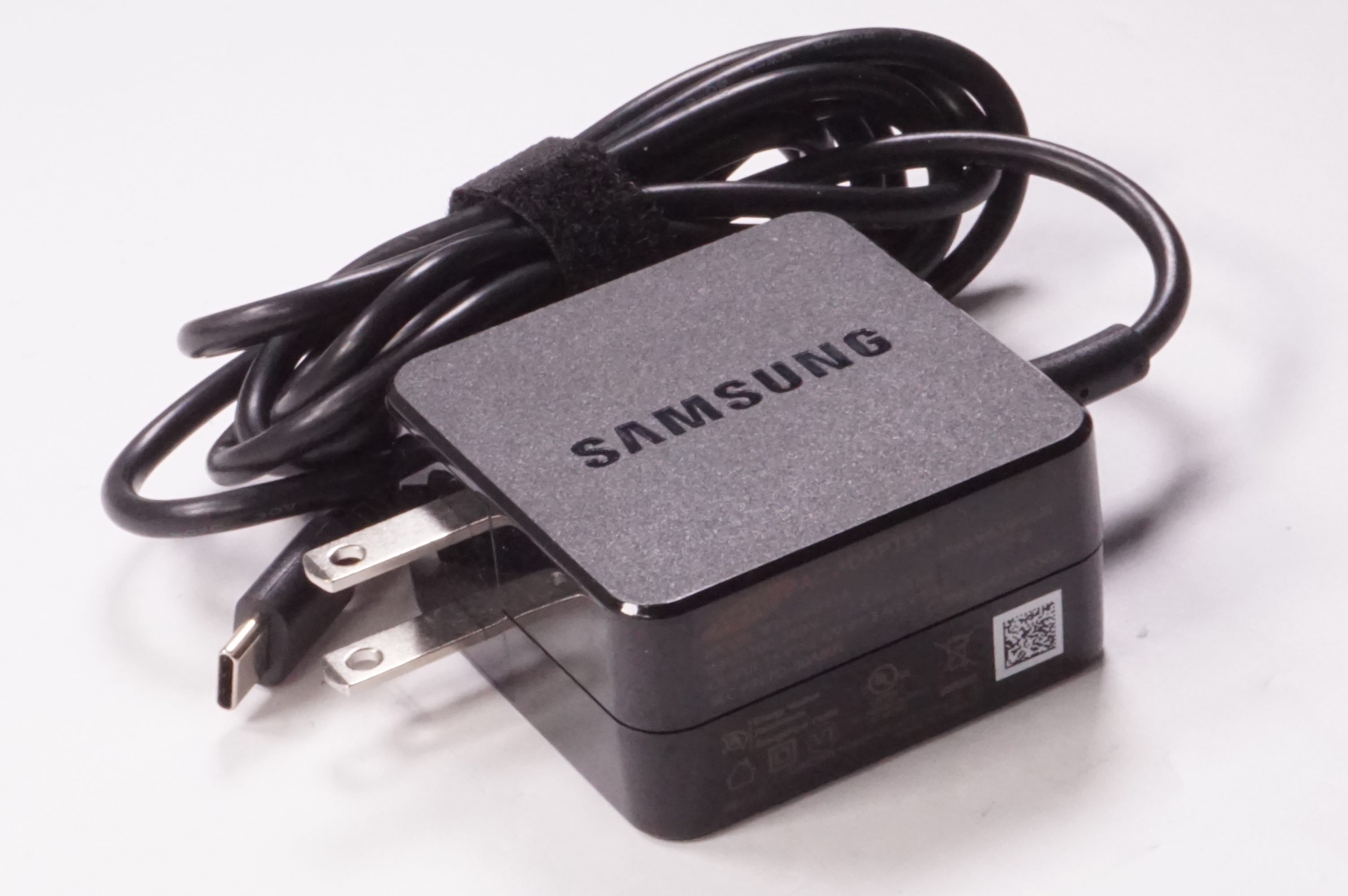 BA44-00336A Samsung 2a 30w 15v Ac Adapter XE510C24-K04US