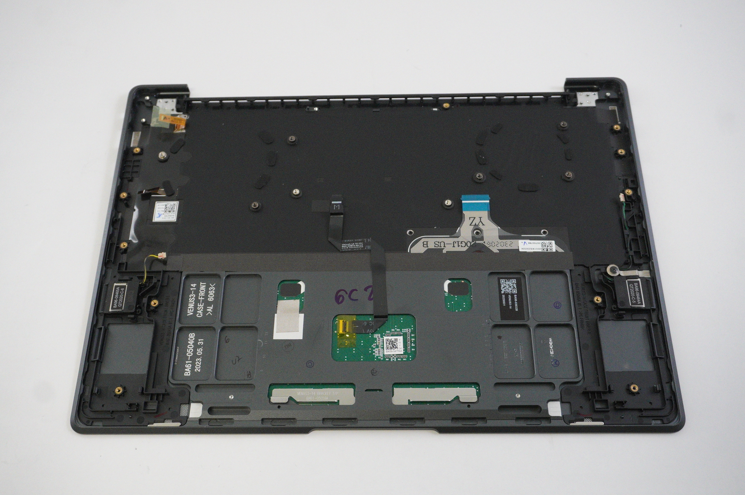BA61-05040B Samsung Palmrest & Keyboard NP940XFG-KC2US