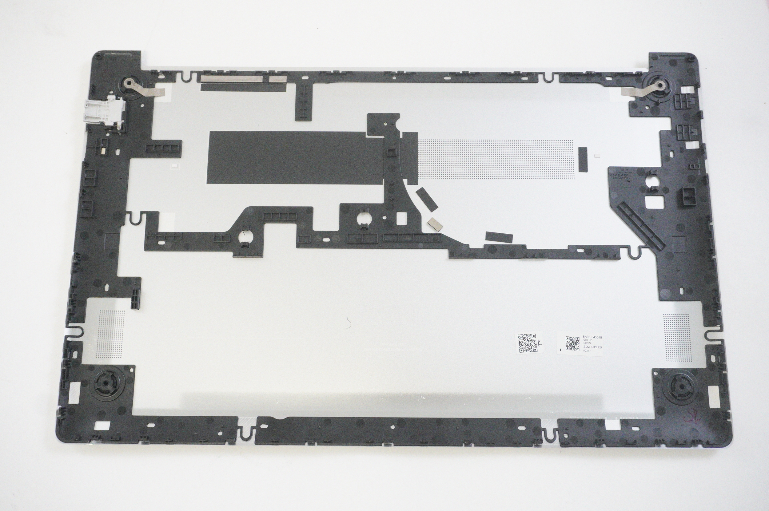 BA61-05478B Samsung Bottom Base Cover Silver NP750XHD-KB1US
