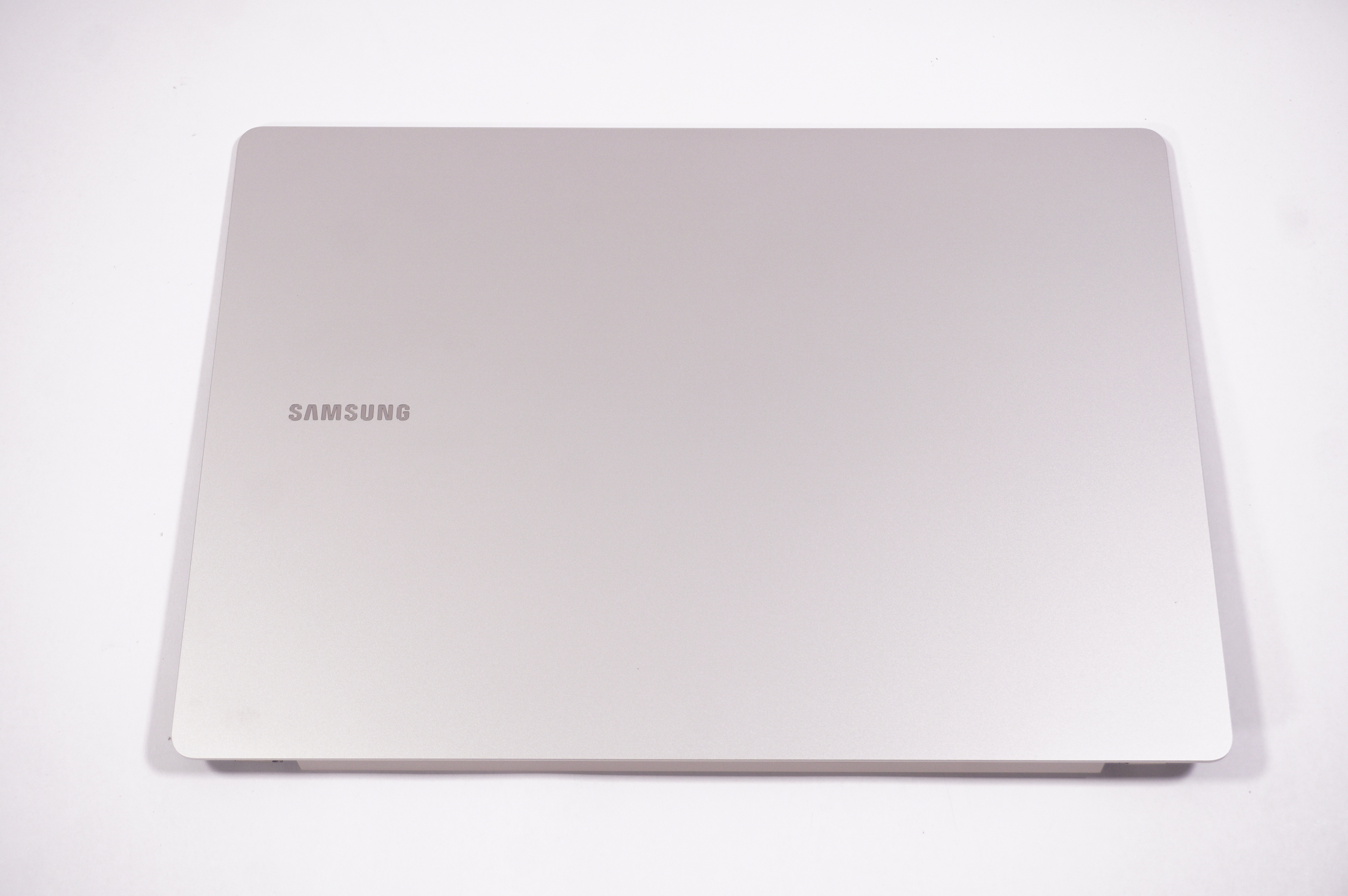 BA96-08539AA Samsung 14 inches AMOLED 2880 x 1800 Touch Screen Beige Assembly NP940XFG-KA2US