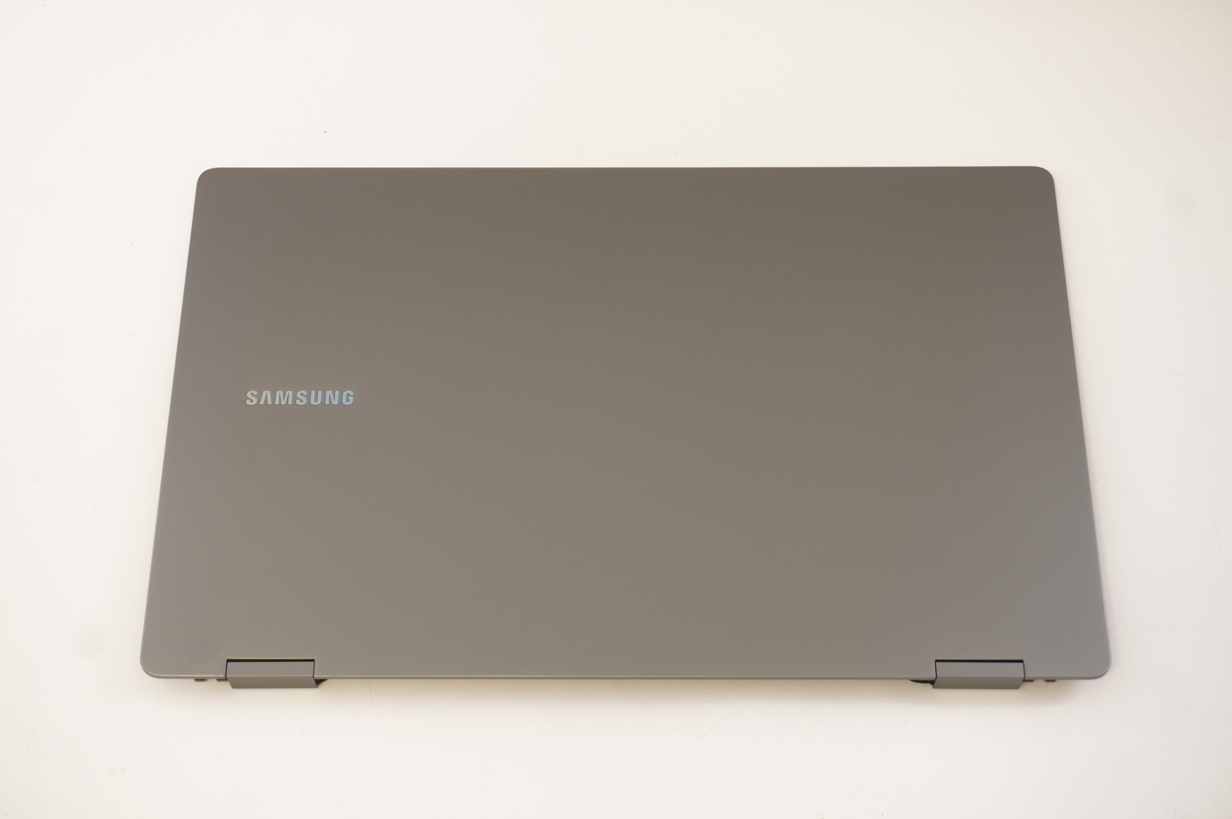 BA96-08693A Samsung 15.6 inch 1920 x 1080 Gray Touchscreen LCD Assembly NP750QHA-KA1US