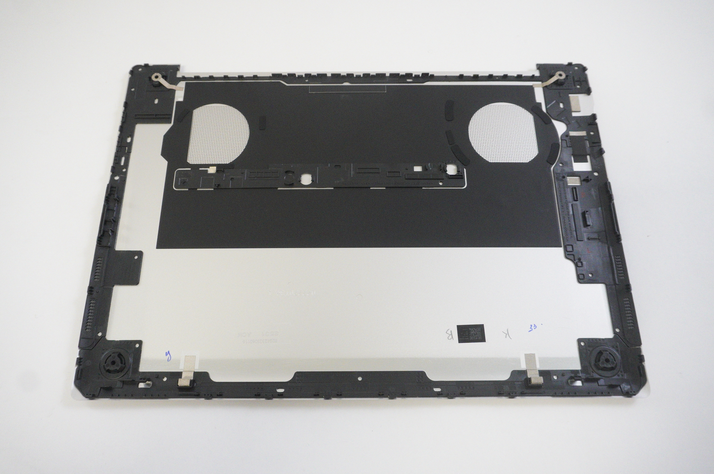 BA98-03634AA Samsung Bottom Base Cover Silver NP940XFG-KA2US