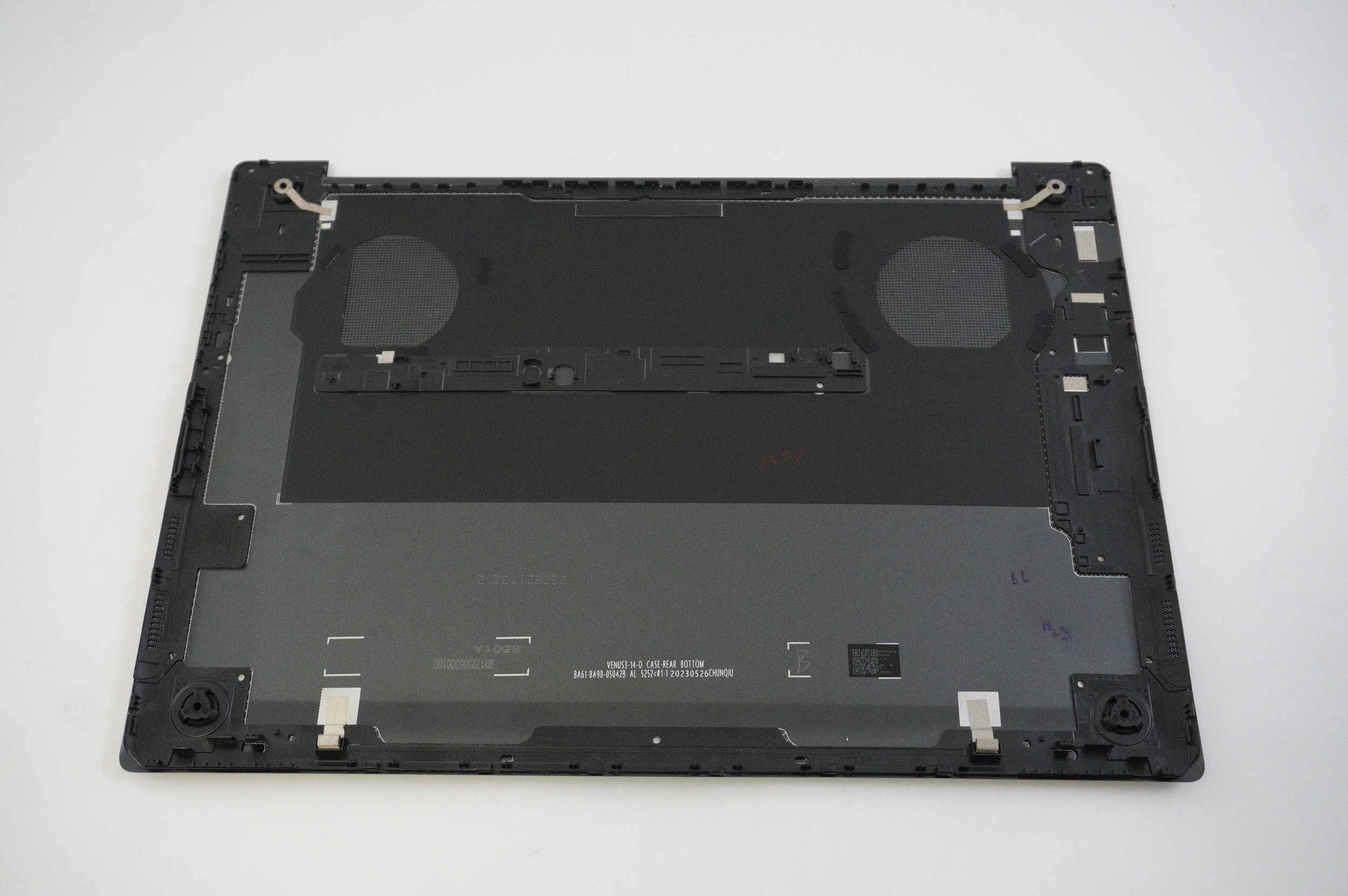 BA98-05042B Samsung Bottom Base Cover Graphite NP940XFG-KC2US