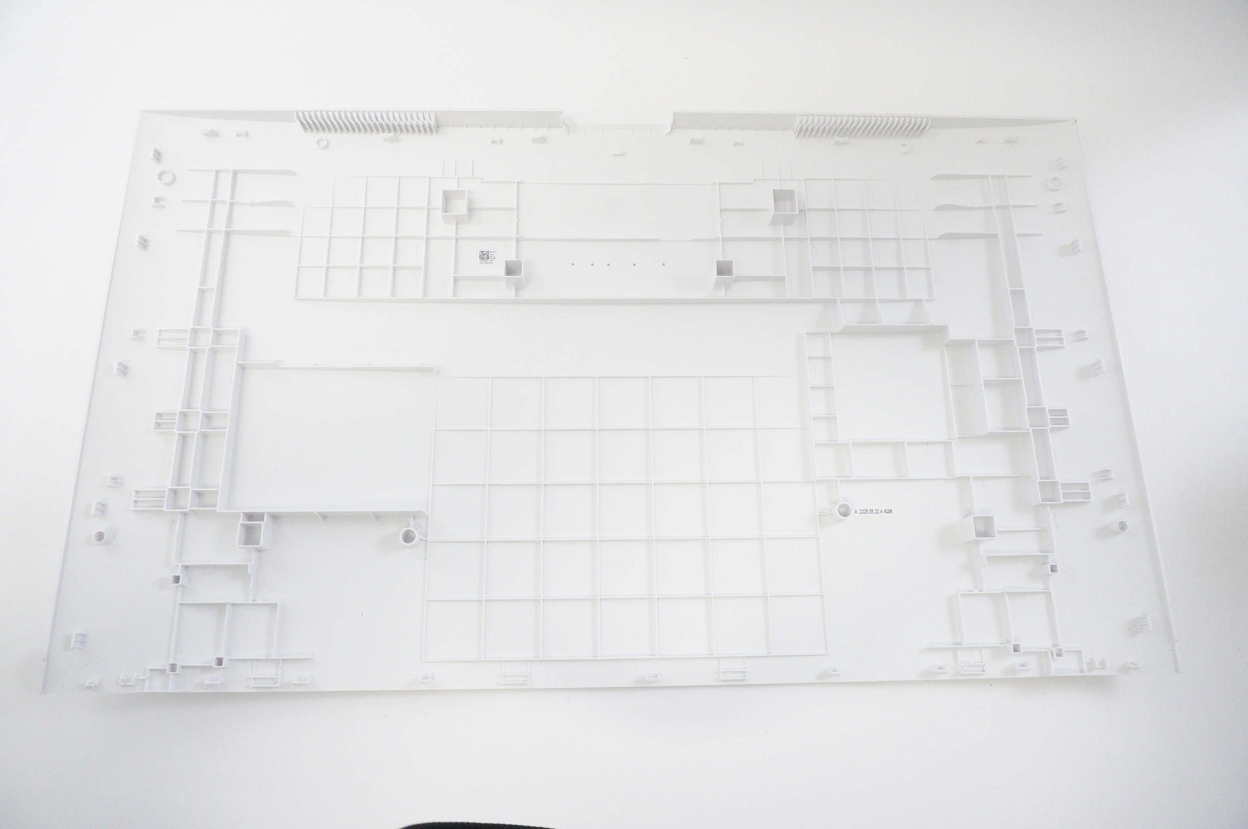 CN-0DJN91 Dell LCD Back Cover White DEC27250-7192WHT-PUS