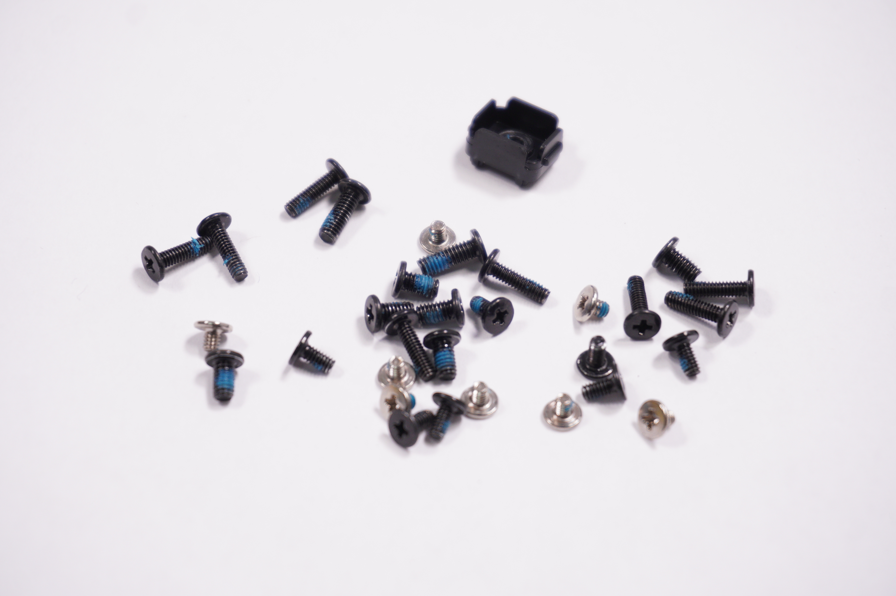 CPS-72433 Asus Screws Kit Q508UG-212.R7TBL