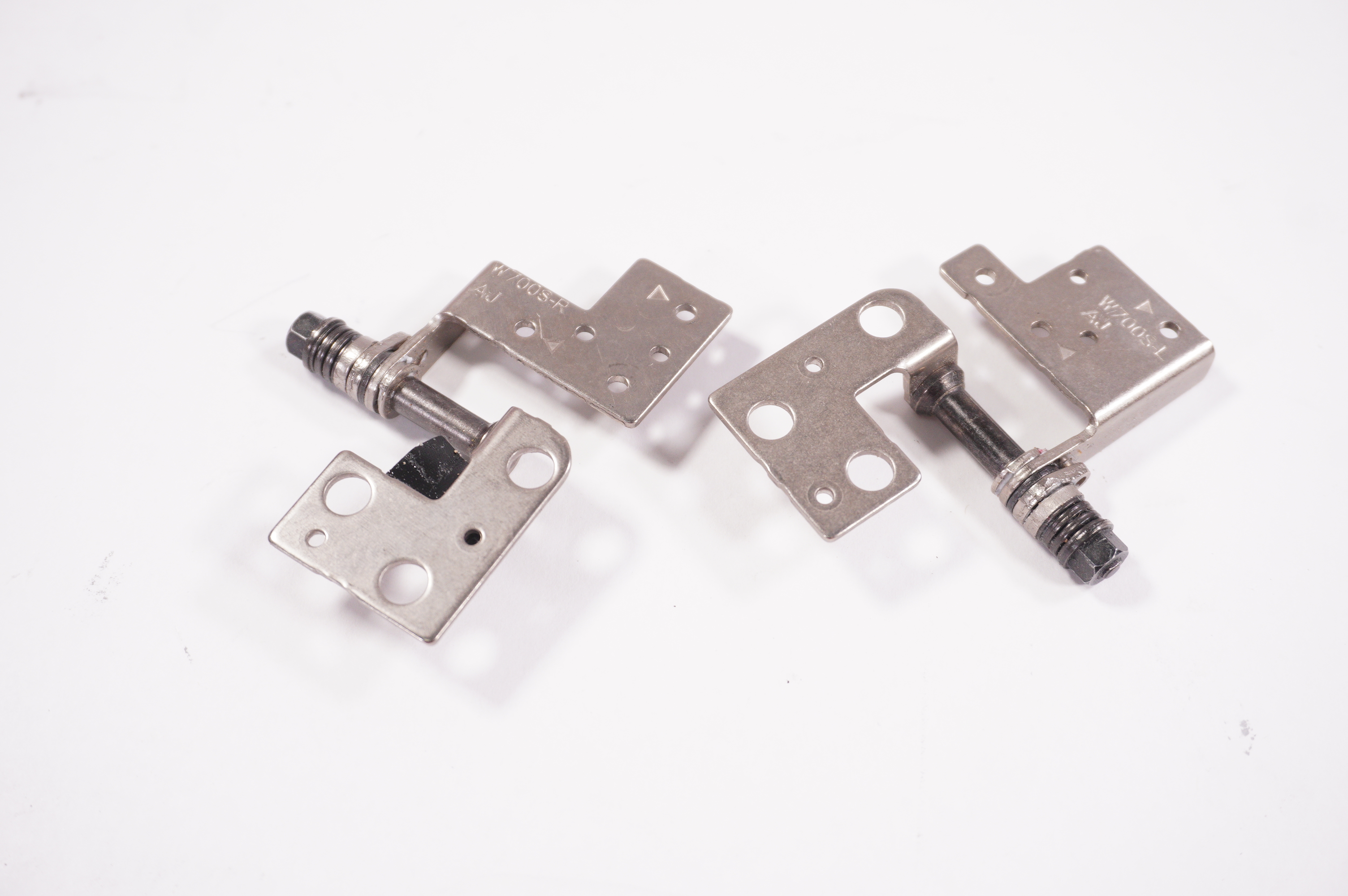 CPS-80614 Asus Hinges H700GVXS76