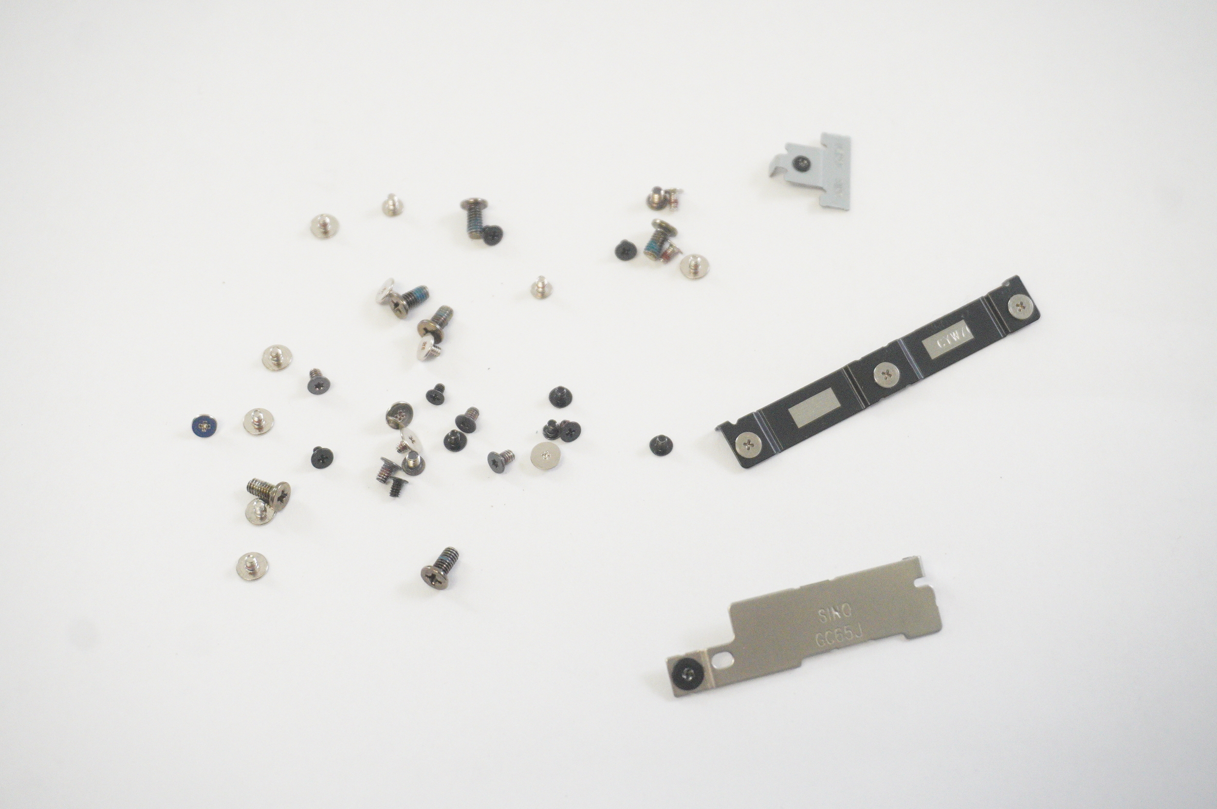 CPS-94043 Dell Screws Kit XPS9350-7715BLK-PUS
