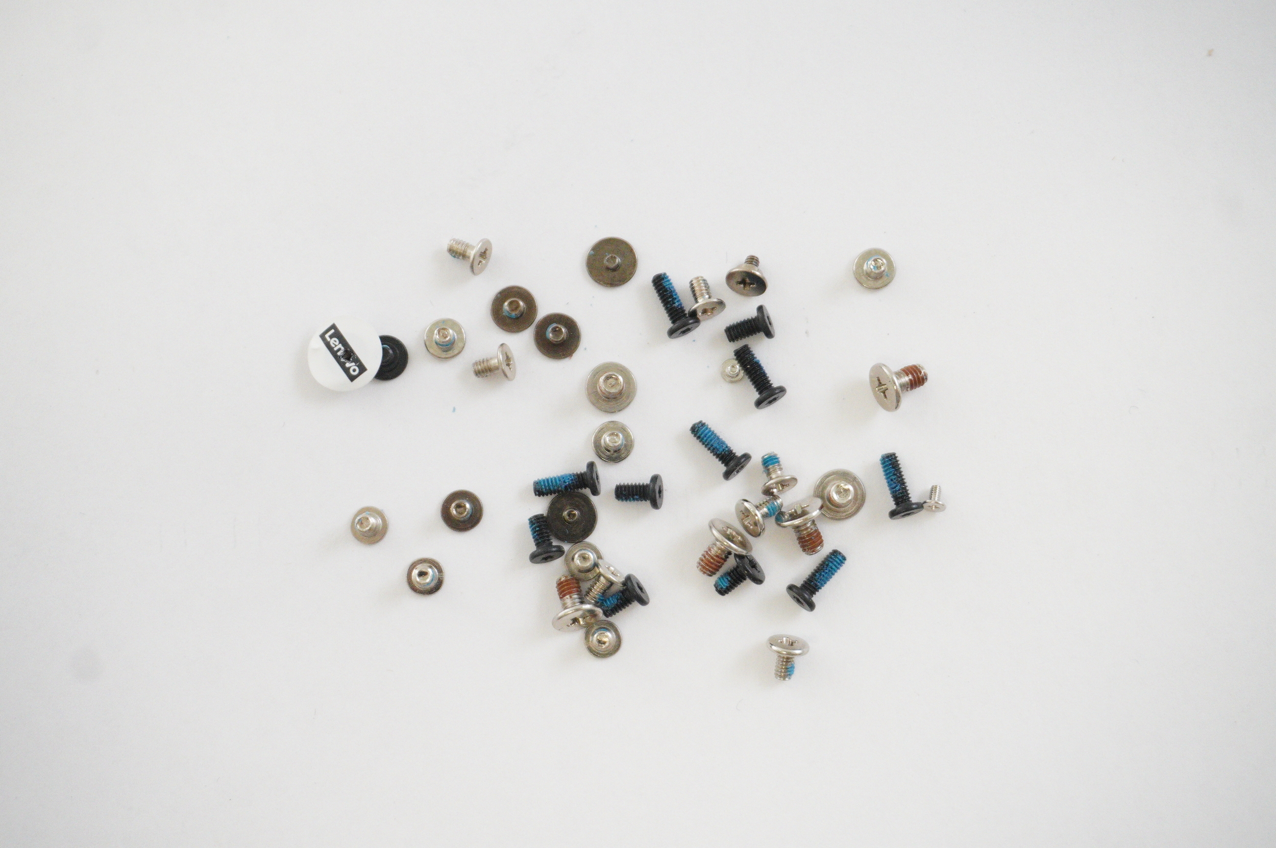 CPS-97675 Lenovo Screws Kit 82XQ012GUS IdeaPad Slim 3 15AMN8