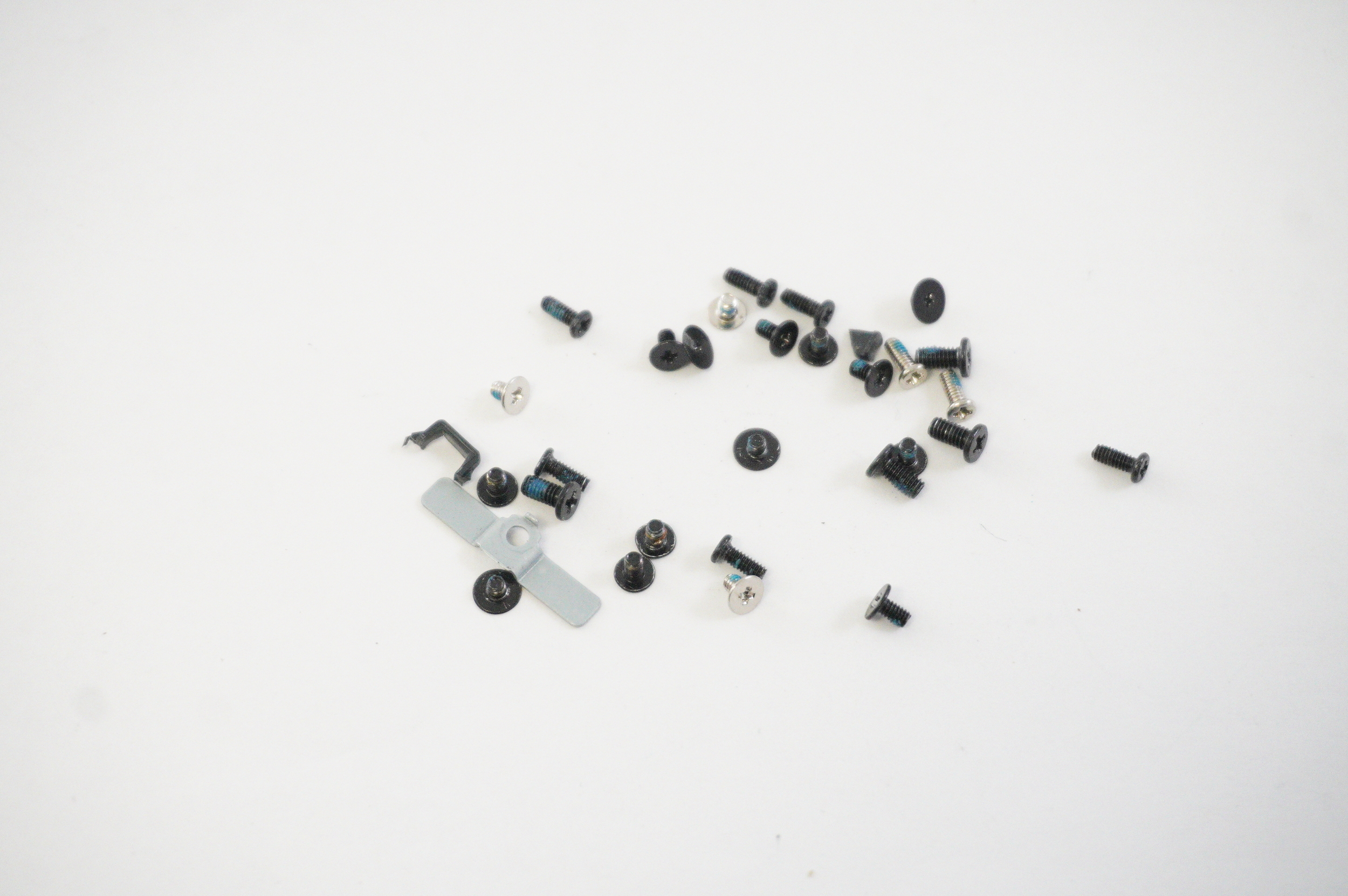 CPS-98252 Dell Screws Kit I3535-A813BLK-PUS