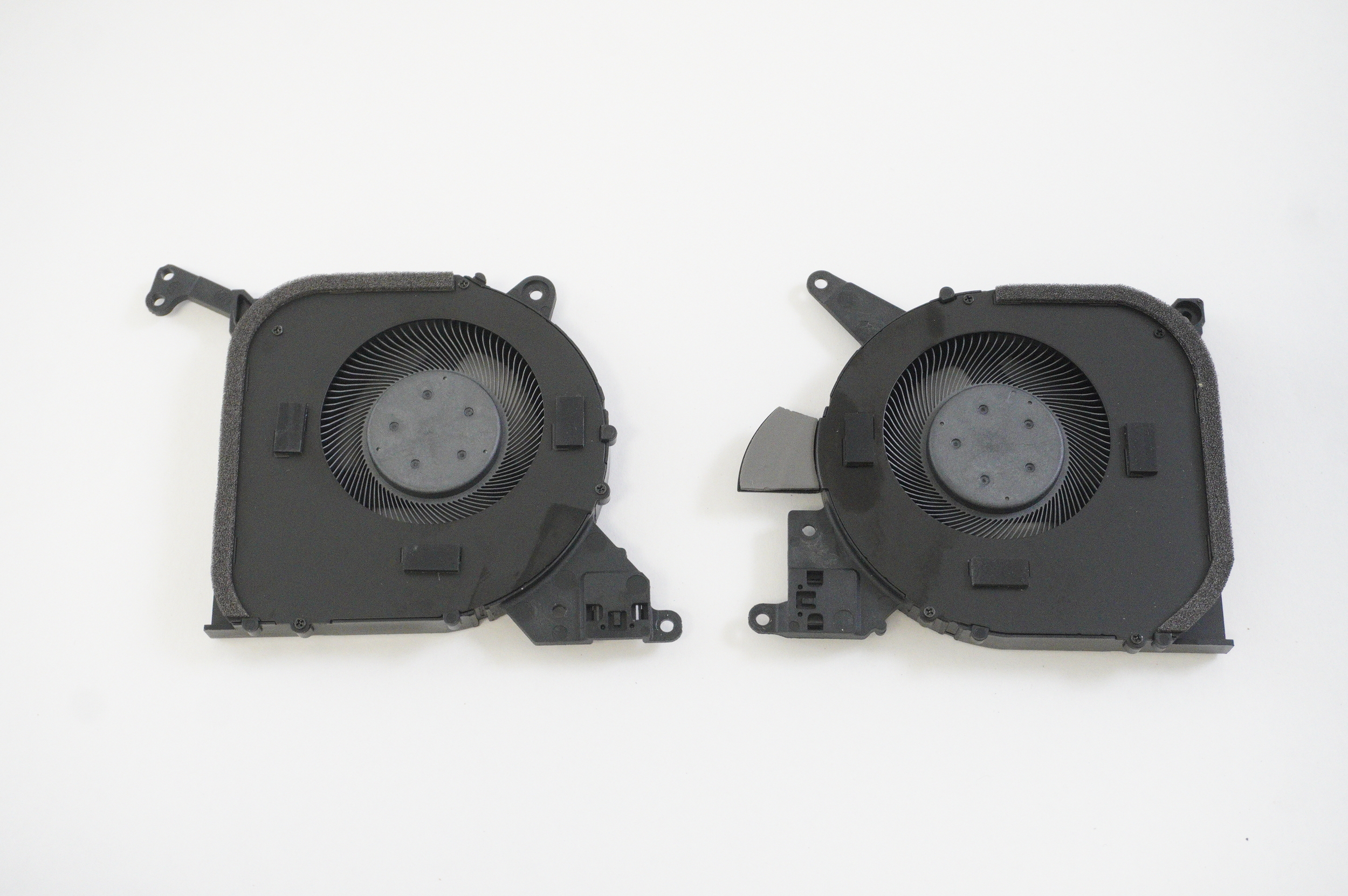 DC28000L4F0 Lenovo Right and Left Cooling Fan 82Y5000AUS LEGION SLIM 5 14APH8