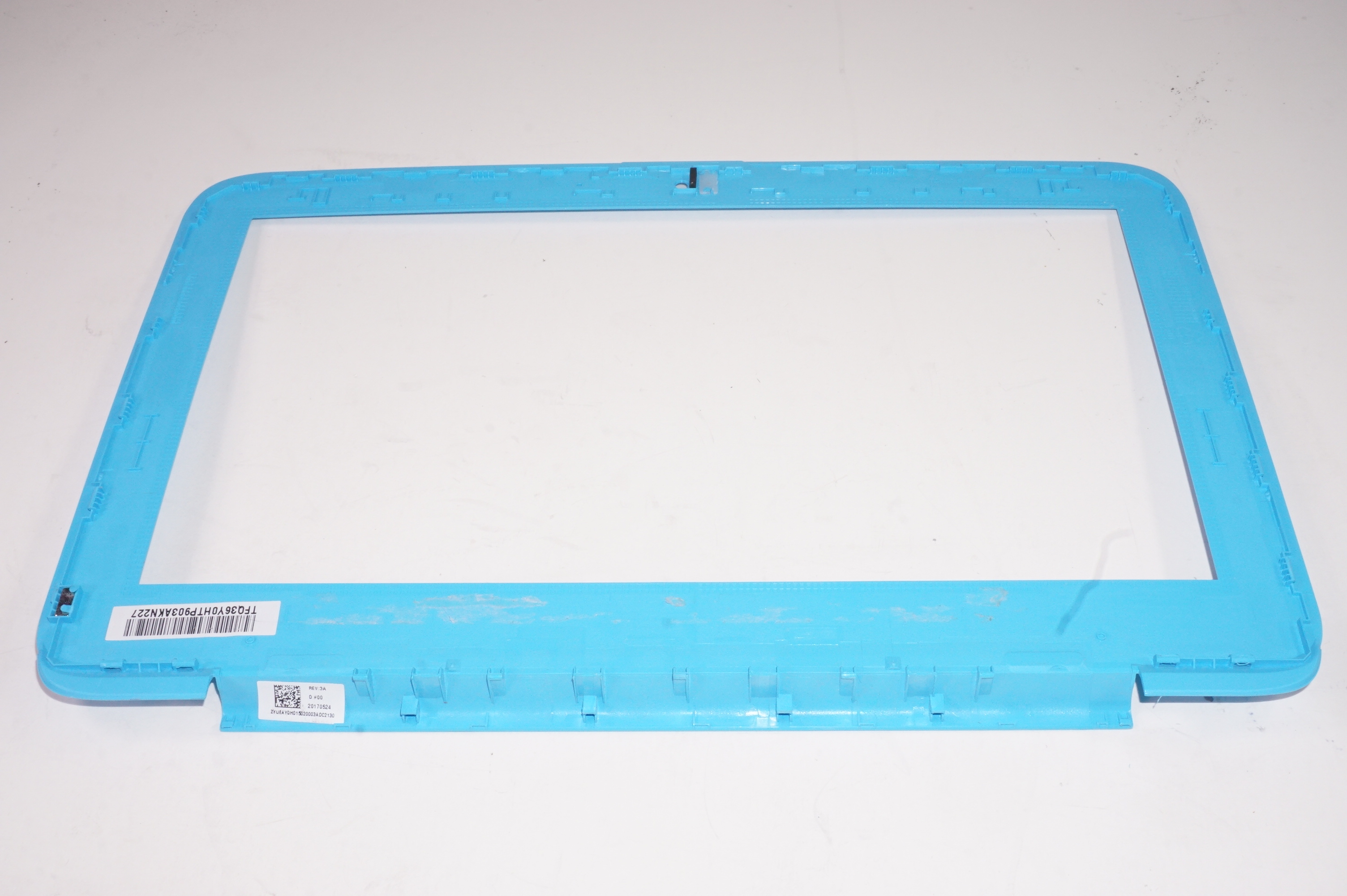 EAY0H01502A Hp LCD Front Bezel