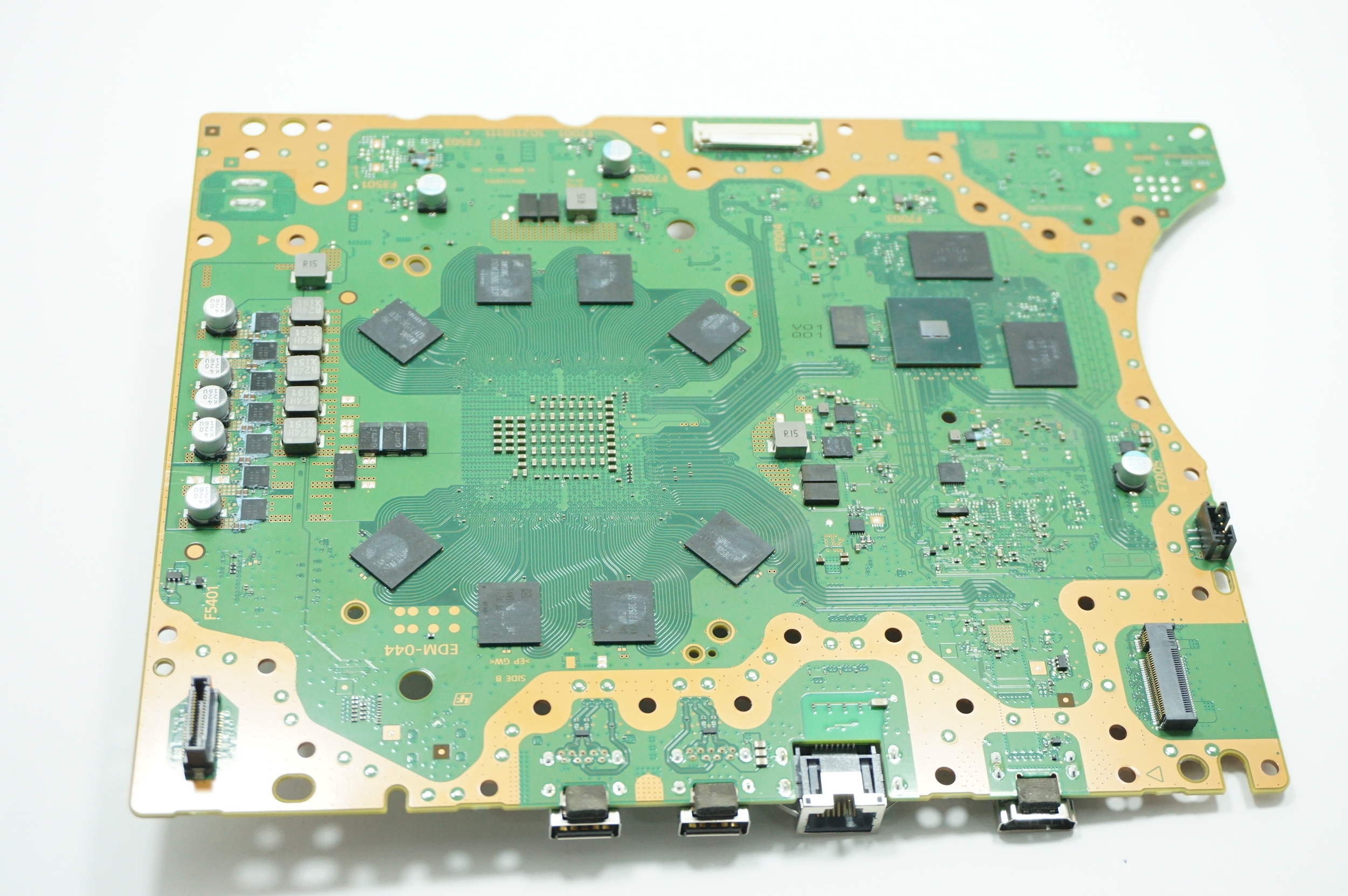 EDM-044 Sony AMD Ryzen Oberon Plus 16GB 1TB Motherboard CFI-2015B