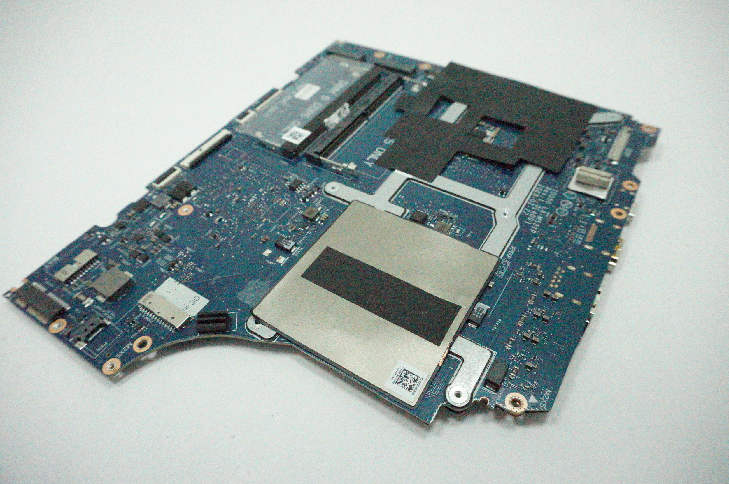 F072Y Dell Intel i7-13650HX RTX 4060 8GB Motherboard G15 5530