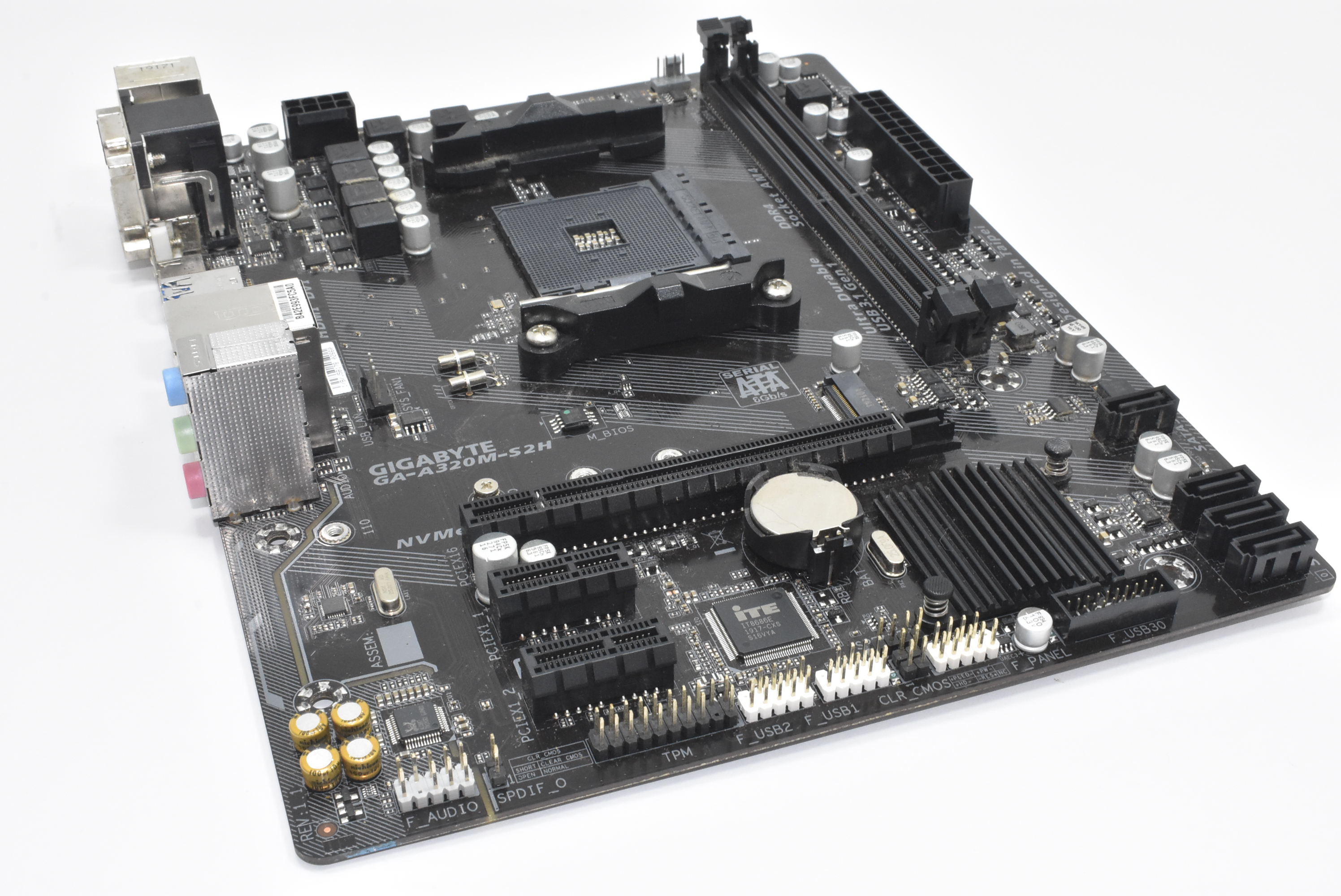 GA-A320M-S2H GigaByte AMD A320 RYZEN Gaming No I/O Plate Motherboard