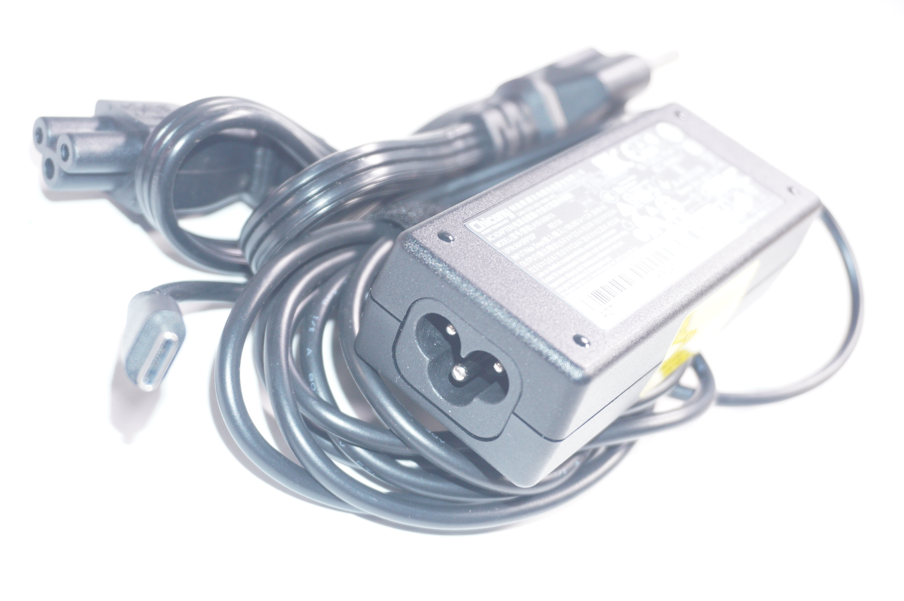 KP.0450H.012 Acer 45W 15V 3 AM Ac Adapter NX.GV2AA.002 CP311-1H-C1FS-US