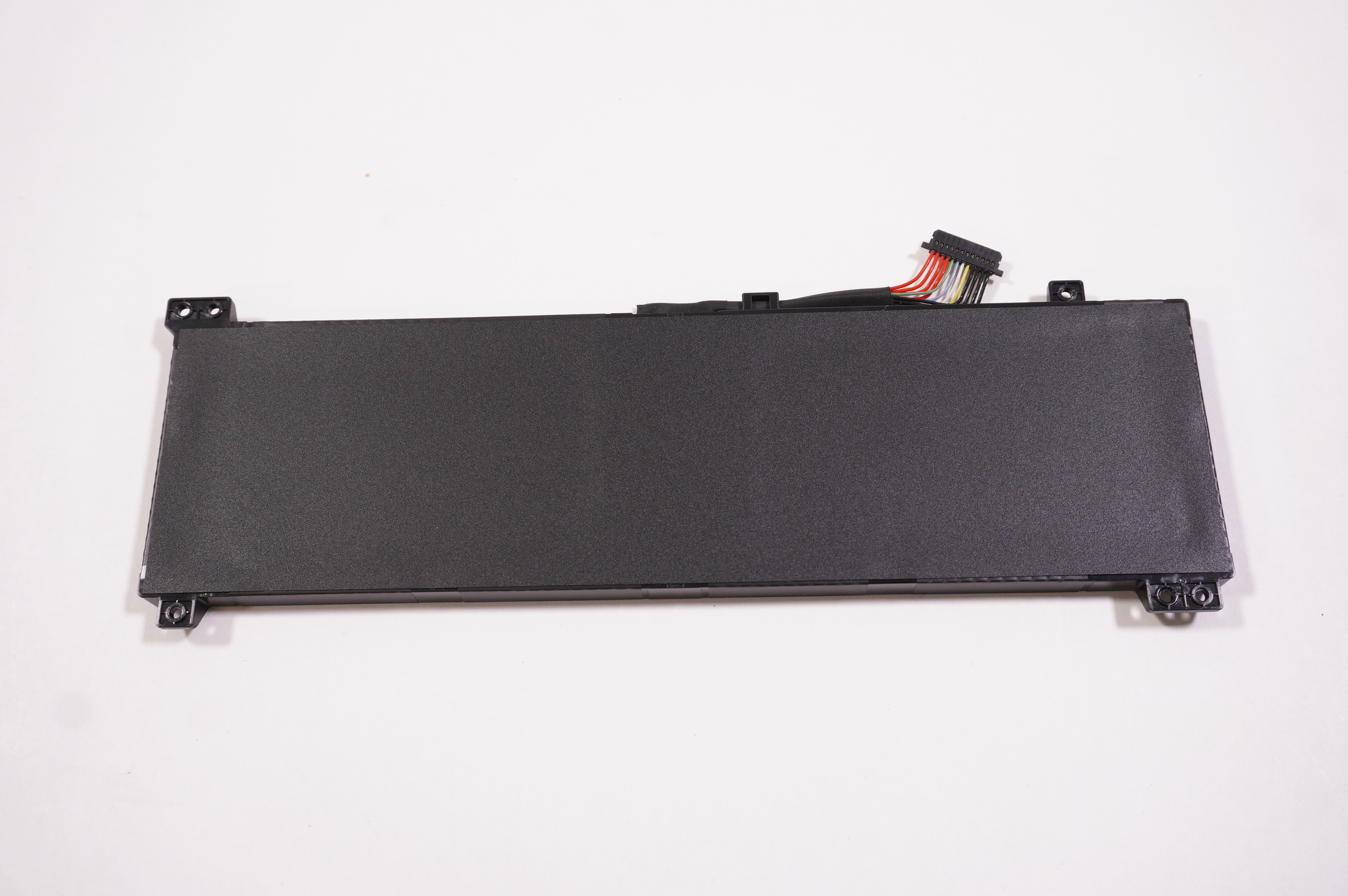 L23D4PK4 Lenovo 15.44V 60Wh 3887Mah 4cell Battery 83JC00LYUS LOQ 15ARP9