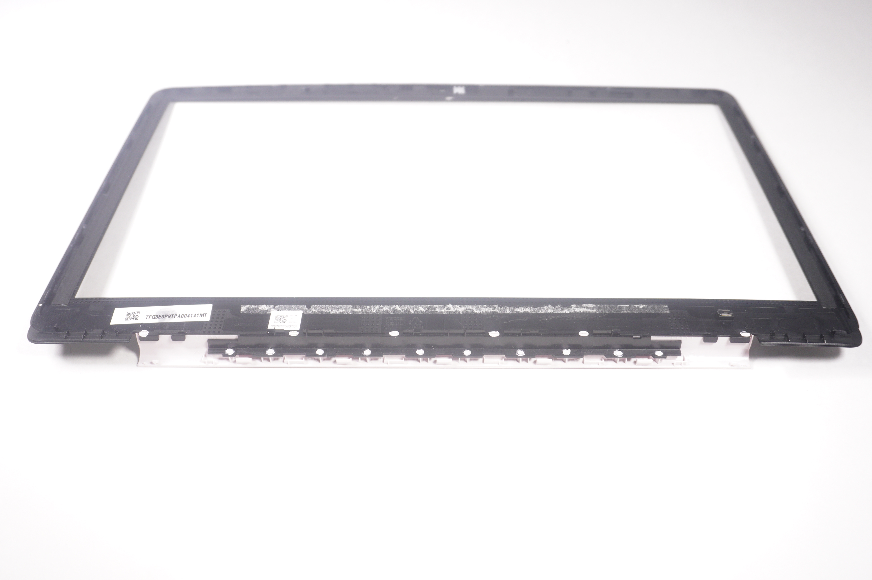 L59796-001  LCD Front Bezel PINK 14-DS0012DS