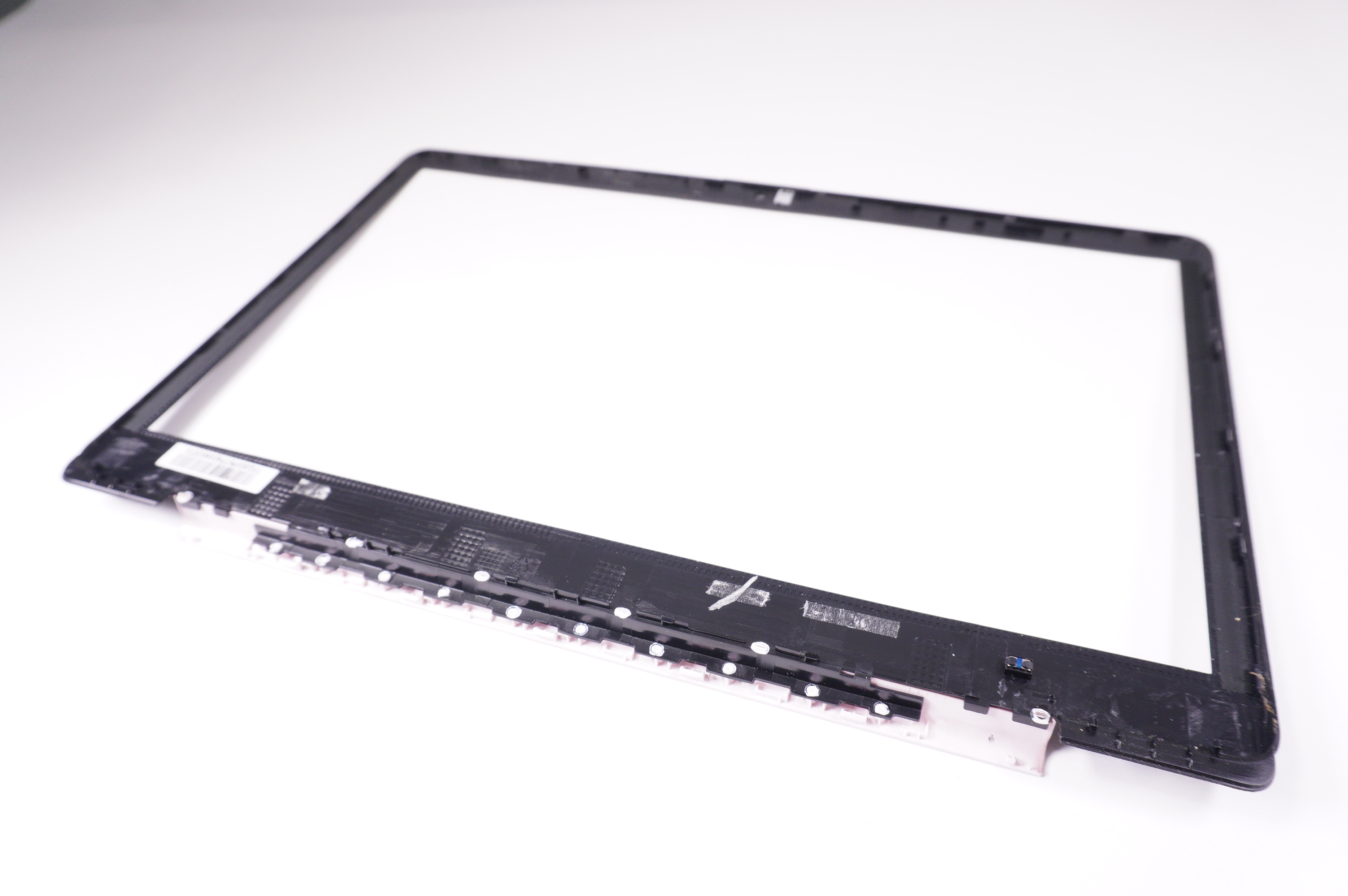 L59801-001 Hp LCD Front Bezel 14-DS0120NR 14-DS0023DX