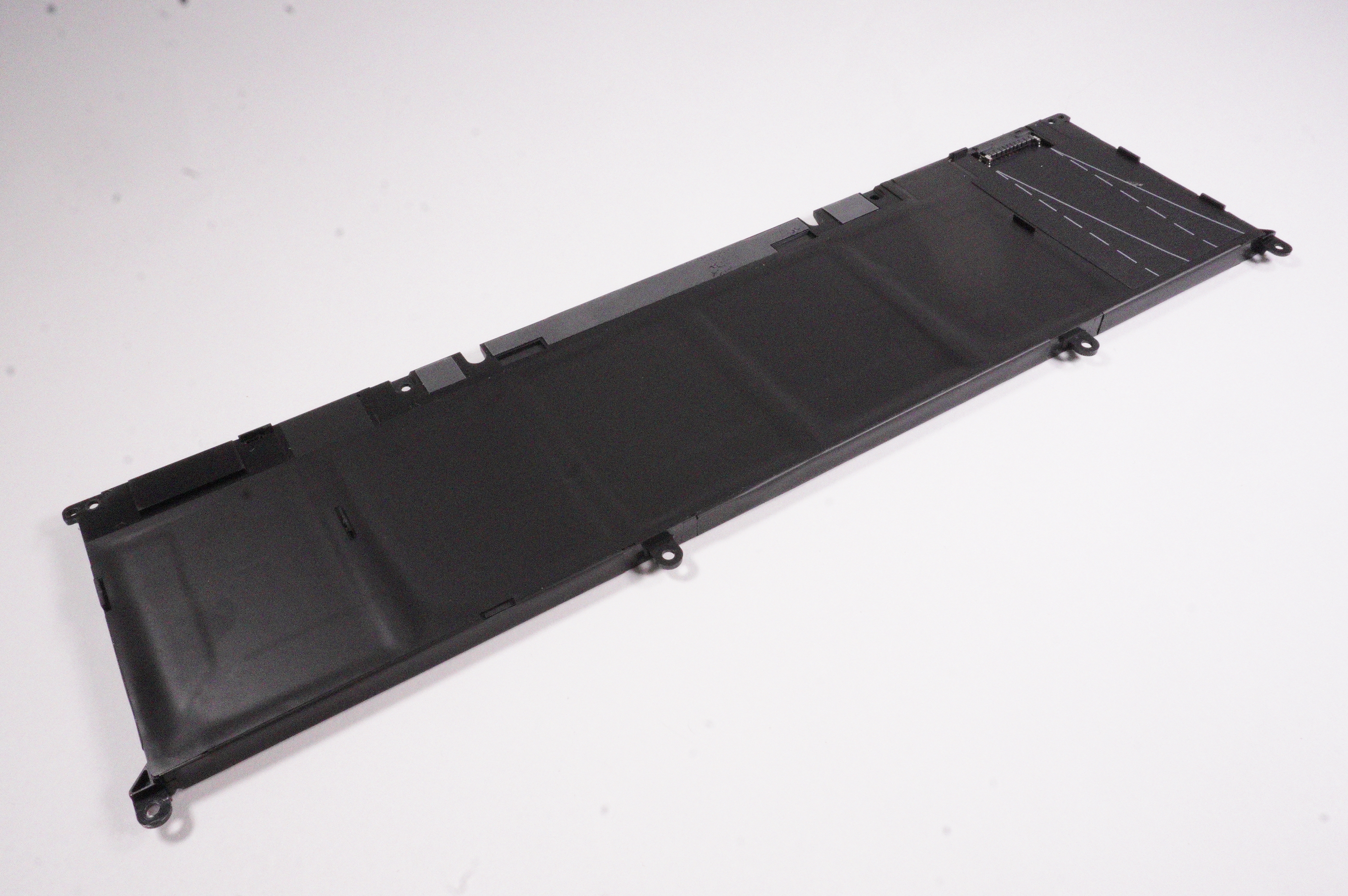 M59JH Dell 86Wh 7167Mah 11.4V Battery AWM16-9272BLK-PUS AWM15R7-7600BLK-PUS