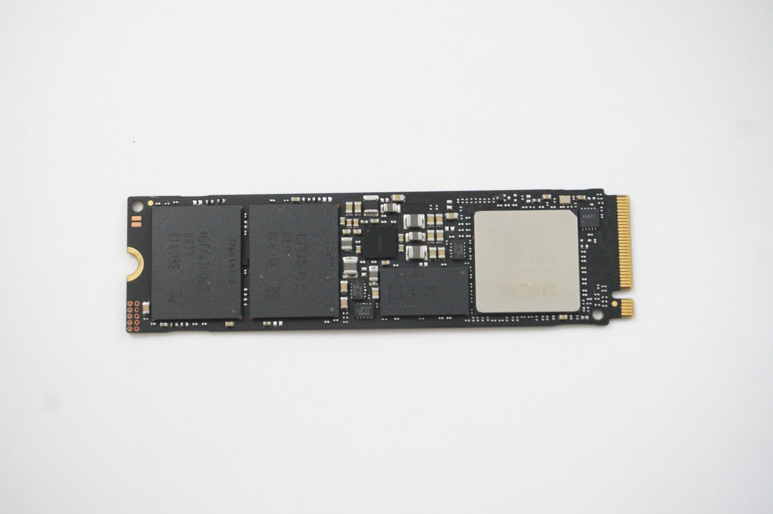 MZ-VL21T0B Samsung 1TB NVMe PCIe Gen4x4 M.2 2280 SSD Drive