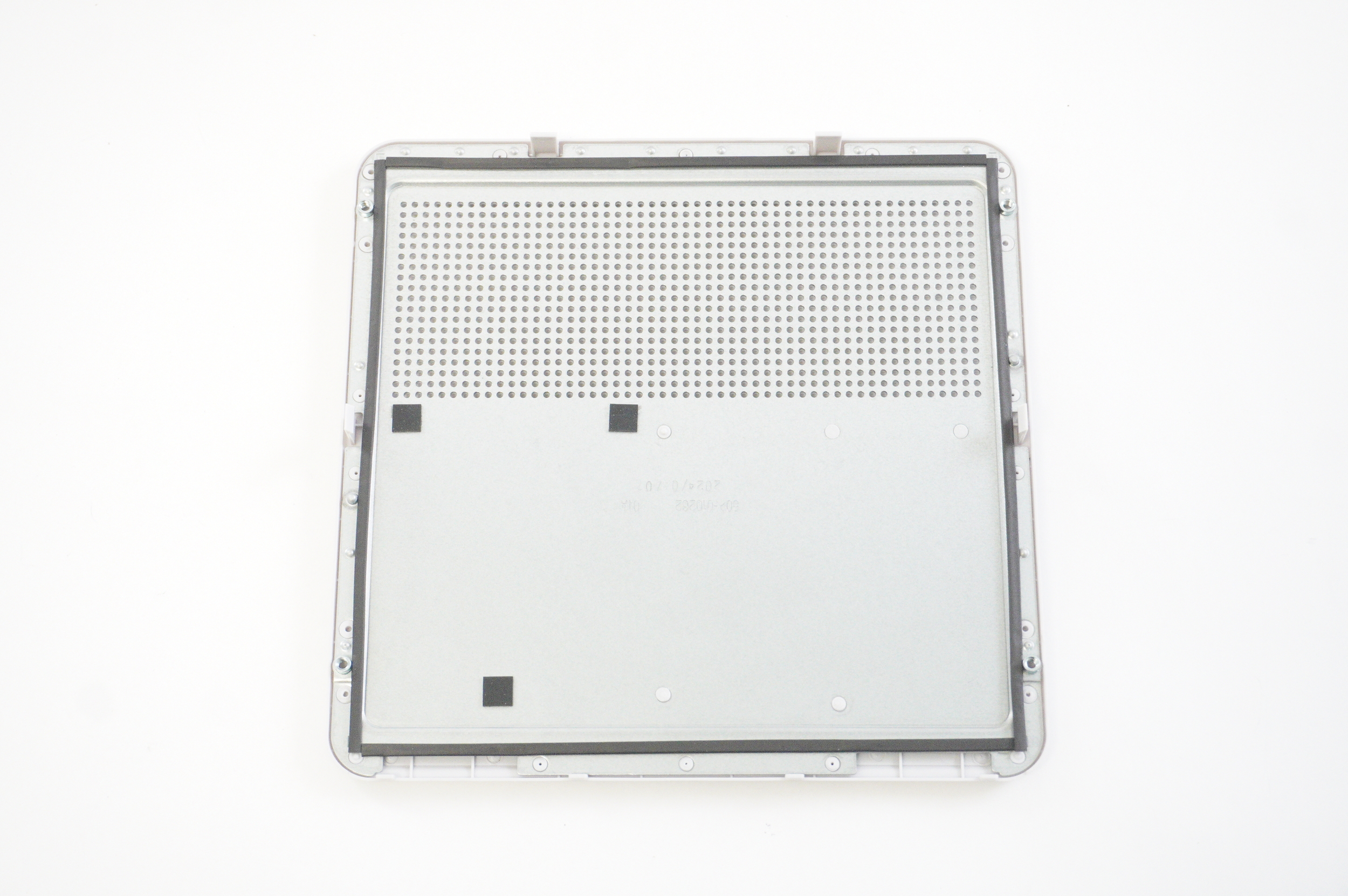 MZ9025318196 Lenovo Bottom Base Cover ASSY 90W2006RCM
