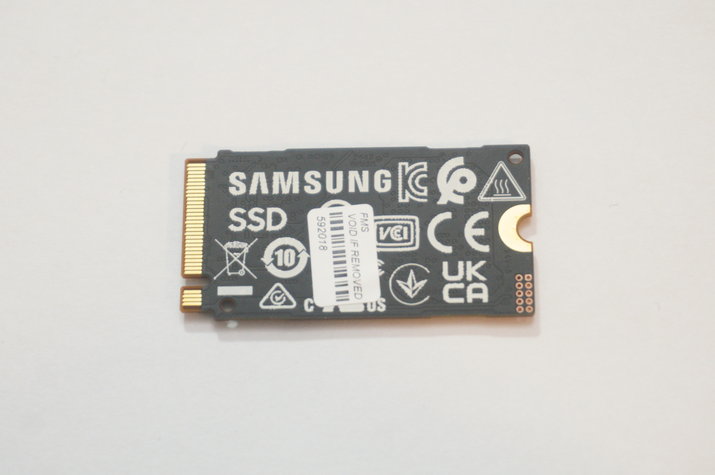 MZAL8512HFLU-00BL2 Samsung 512GB NVMe PCIe Gen4x4 M.2 2242 SSD Drive 83JU0001US YOGA 7 2-IN-1 16AKP10