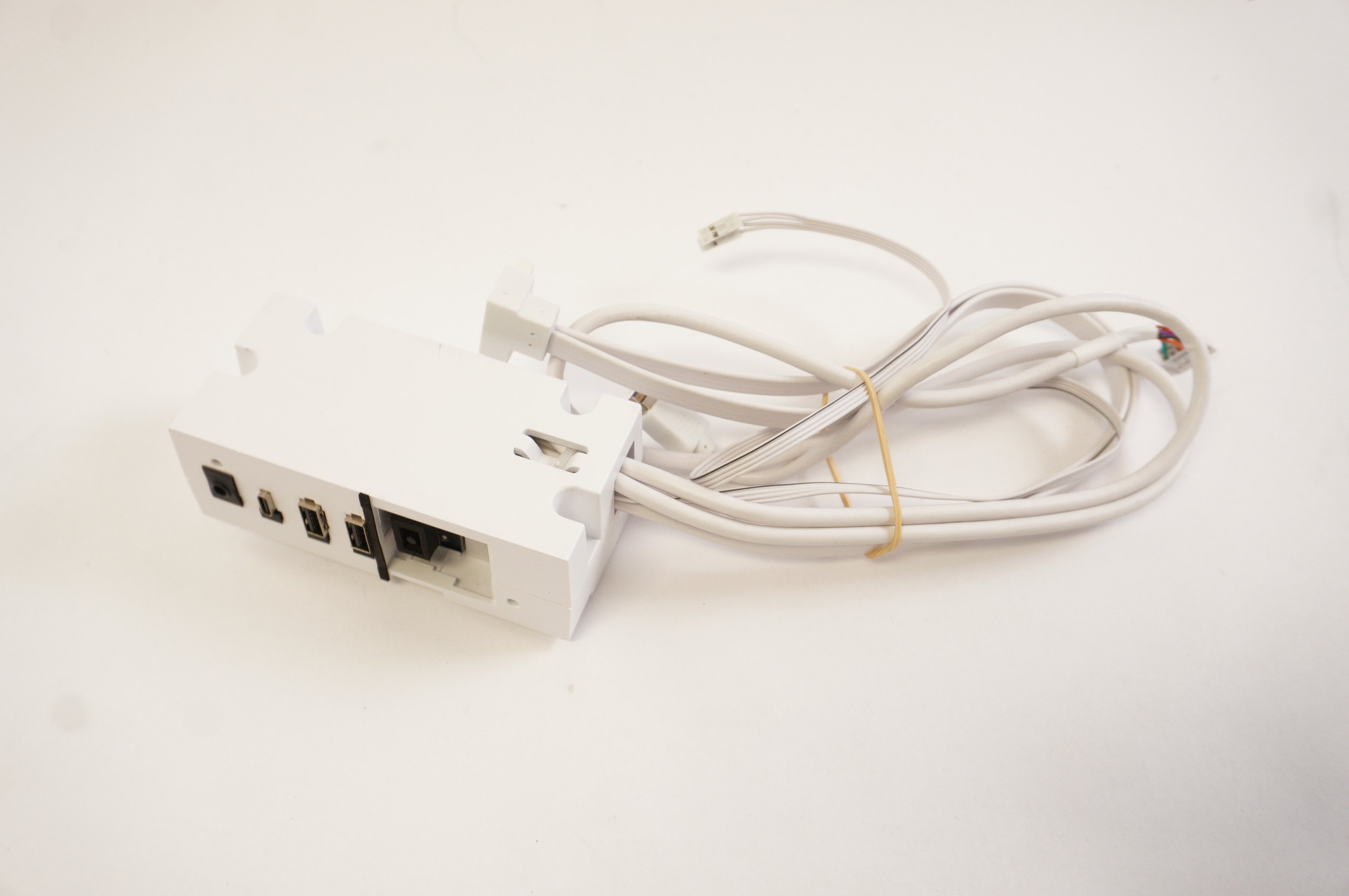 P07104-002 Hp Cable tio wolant/wildh wht snowball GT16-0344 GT16-0364