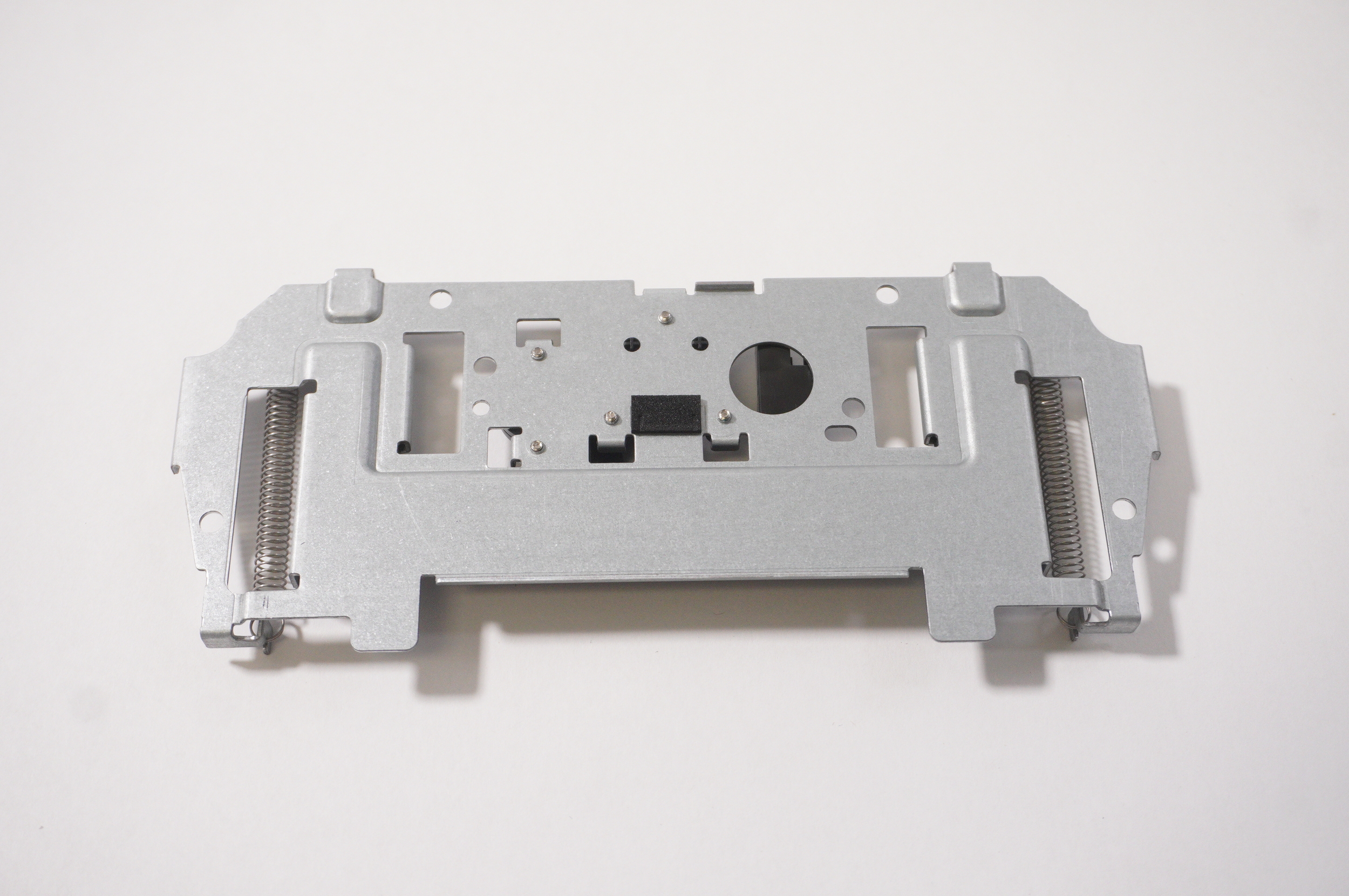 P08390-001 Hp Camera Bracket 27-CS1014