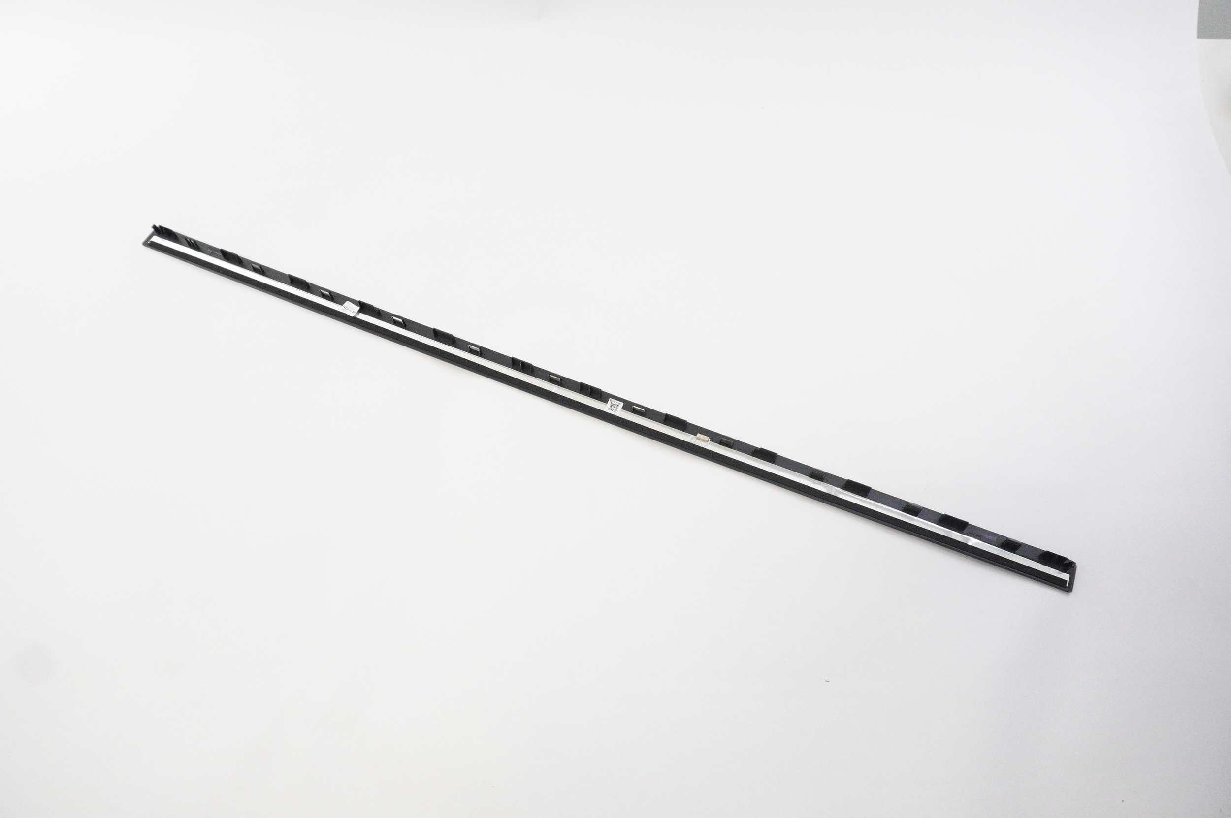 P78609-006 Hp Strip Cover 27-CW0054
