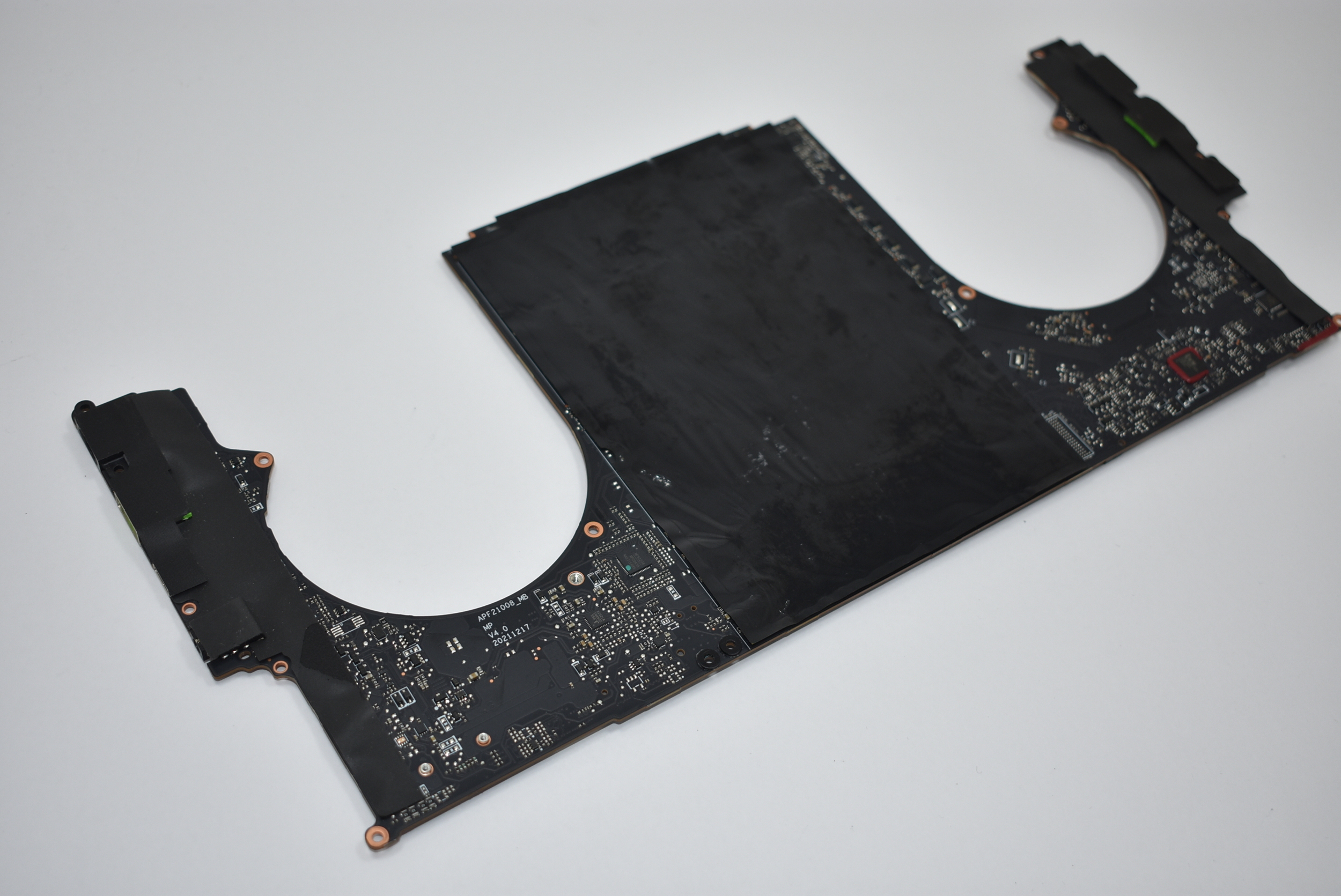 RC05-03820400-0000 Razer AMD Ryzen 9 6900HX 16GB  RTX3080 Motherboard RZ09-0427PEA3-R3U1