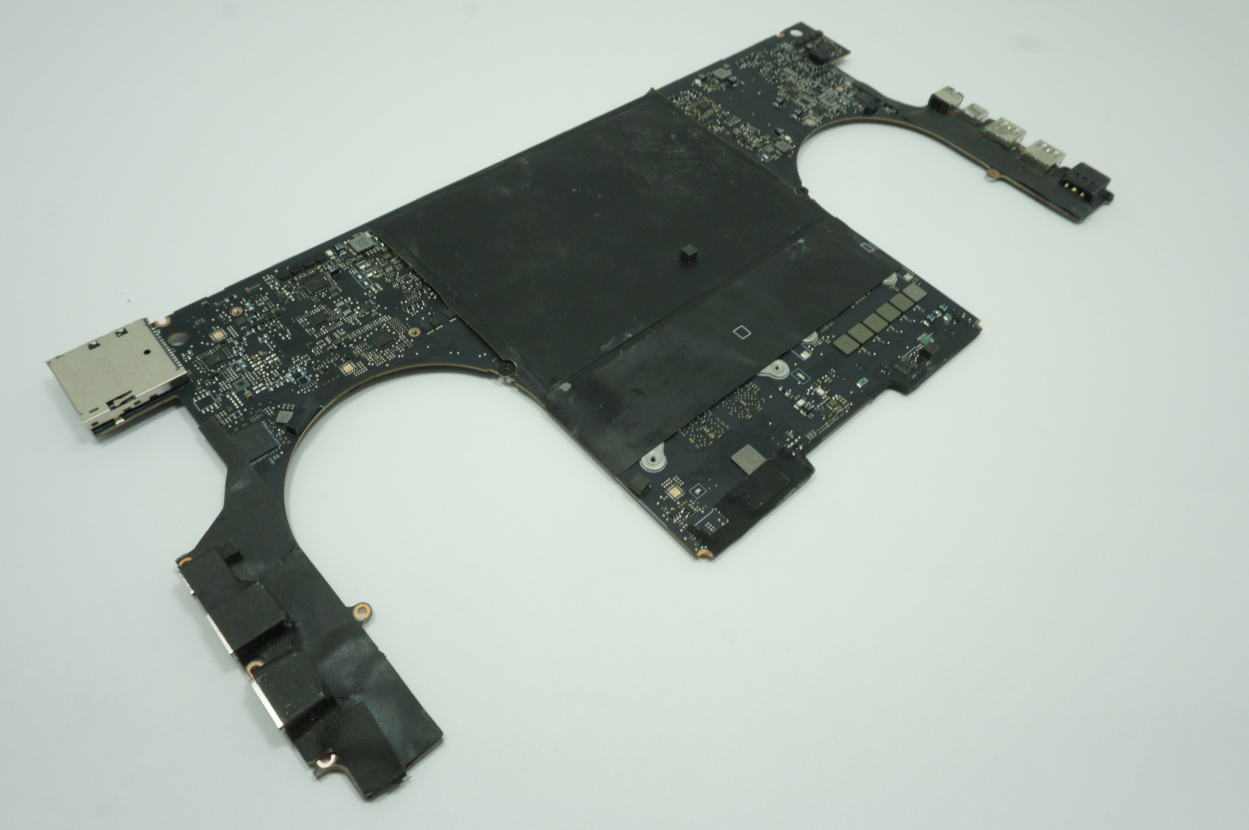 RC05-03981900-0000 Razer Intel i9-13950HX RTX 4070 Motherboard RZ09-0483SEJ3-R3U1