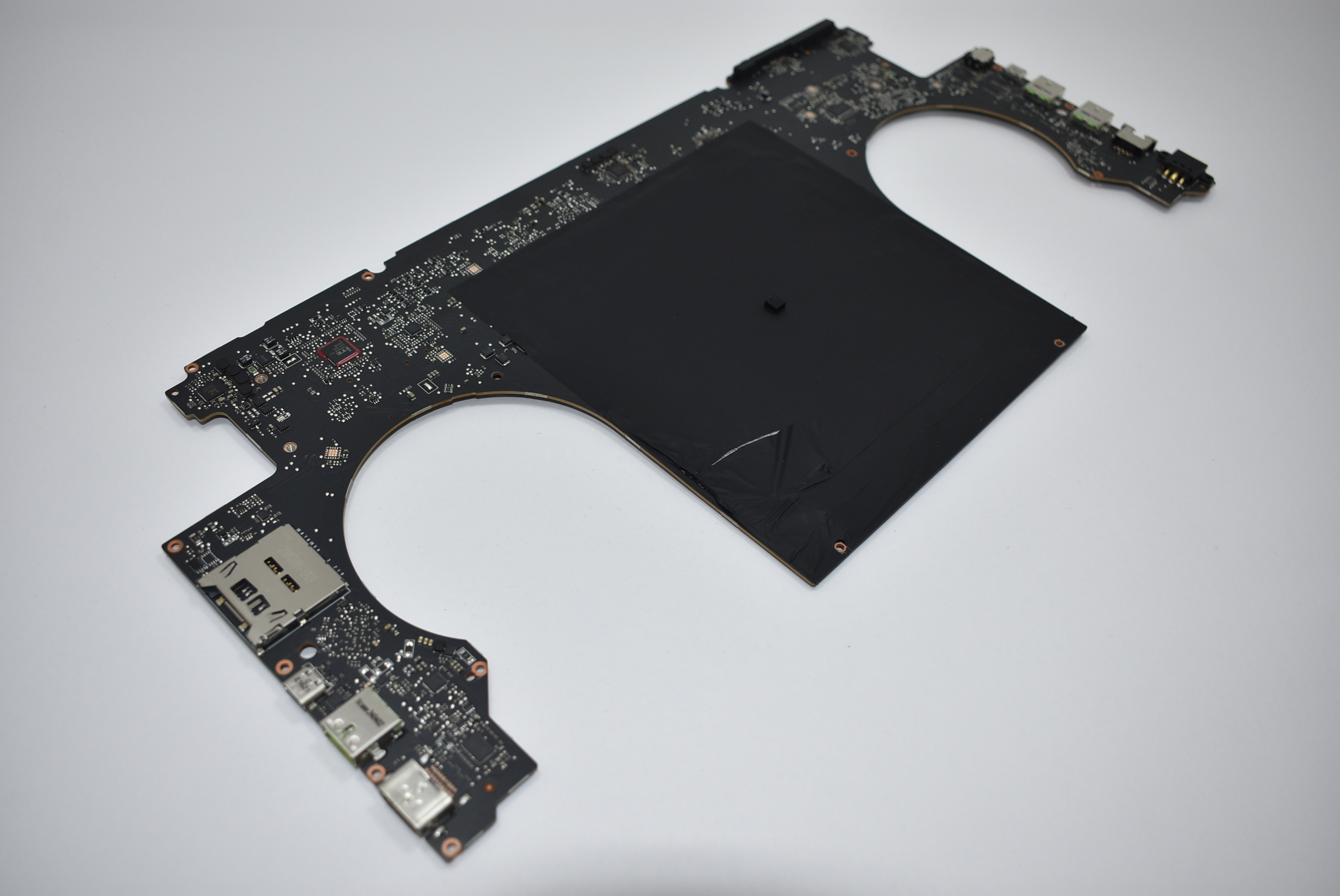 RC05-04048500-0000 Razer Intel i9-14900HX RTX 4090 16GB Motherboard Razer Blade 16