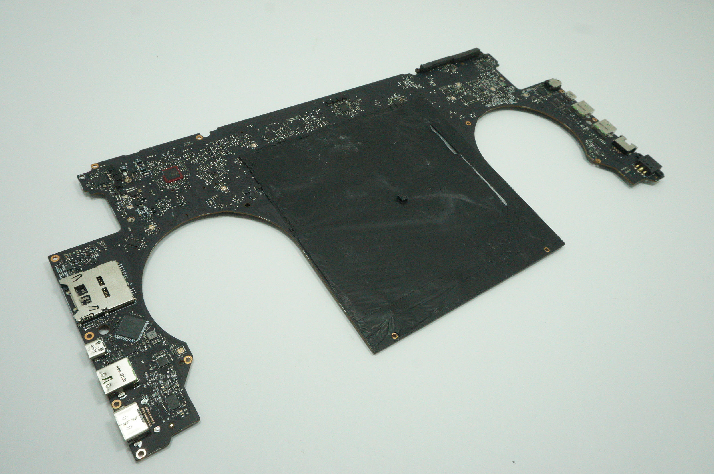 RZ09-0483TEH3-R3U1-MB Razer INTEL I9-13950HX GEFORCE RTX 4080 MOTHERBOARD