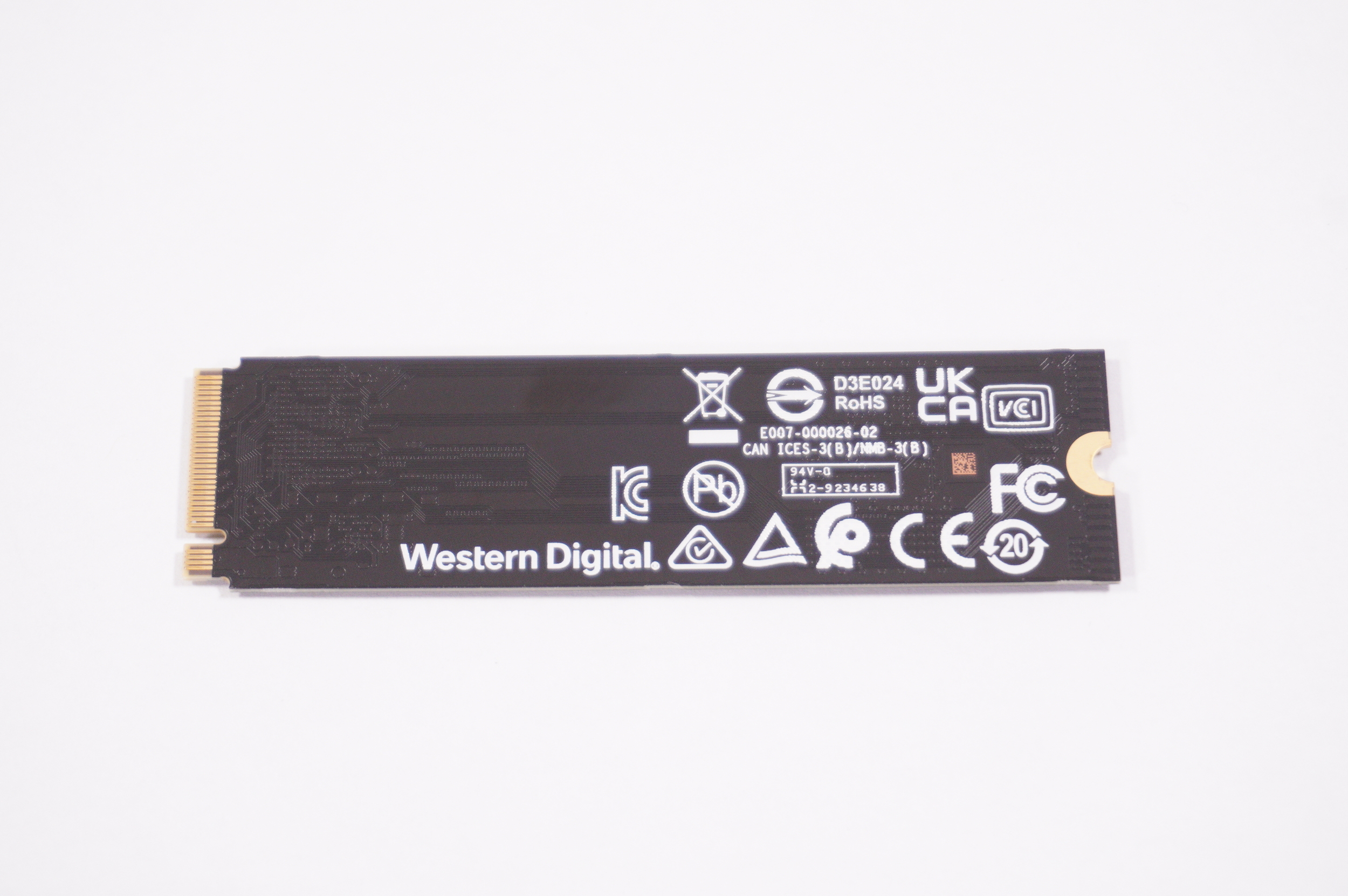 SDDPNQE-2T00-1202 Western Digital 2TB M.2 2280 NVMe PCIe Gen4x4 SSD Drive