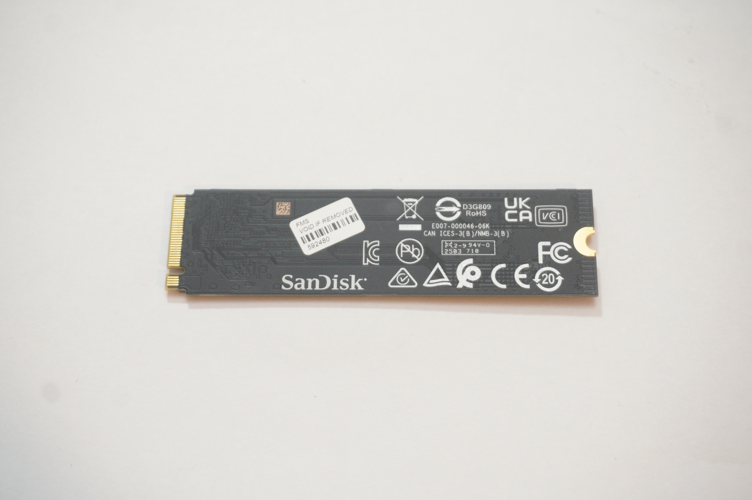 SDEPNSJ-2T00-1006 SanDisk SN5000S 2TB PCIe Gen4 x4 M.2 2280 SSD