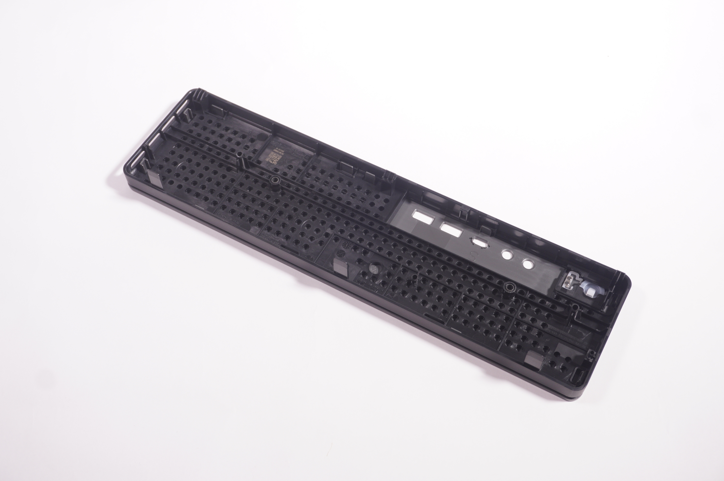 SM11R86625 Lenovo Front Bezel 90XS0069US IDEACENTRE TOWER 08IRR9