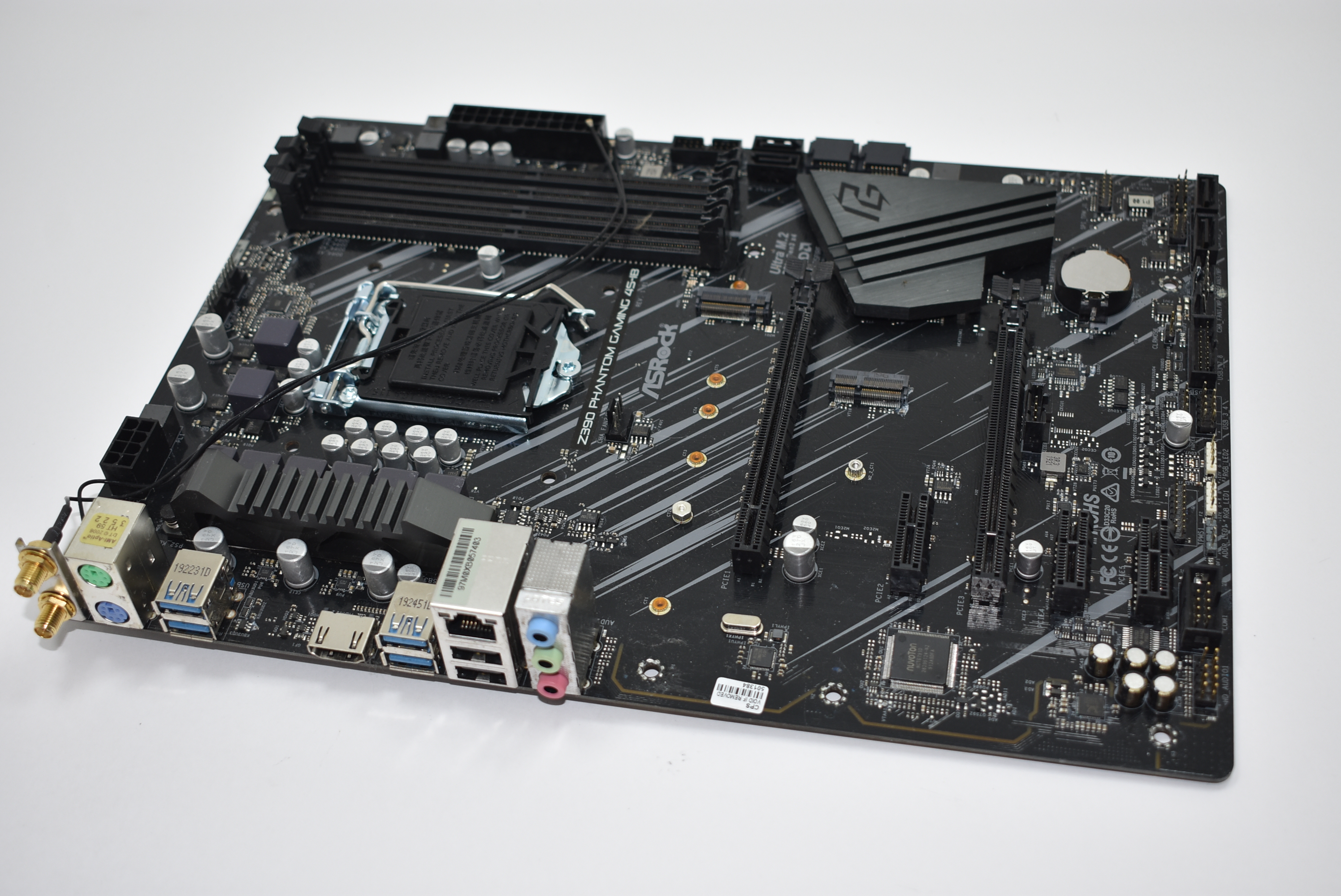 iBUYPOWER Intel Socket LGA 1151 Gaming Motherboard SNOWBLIND942 MB