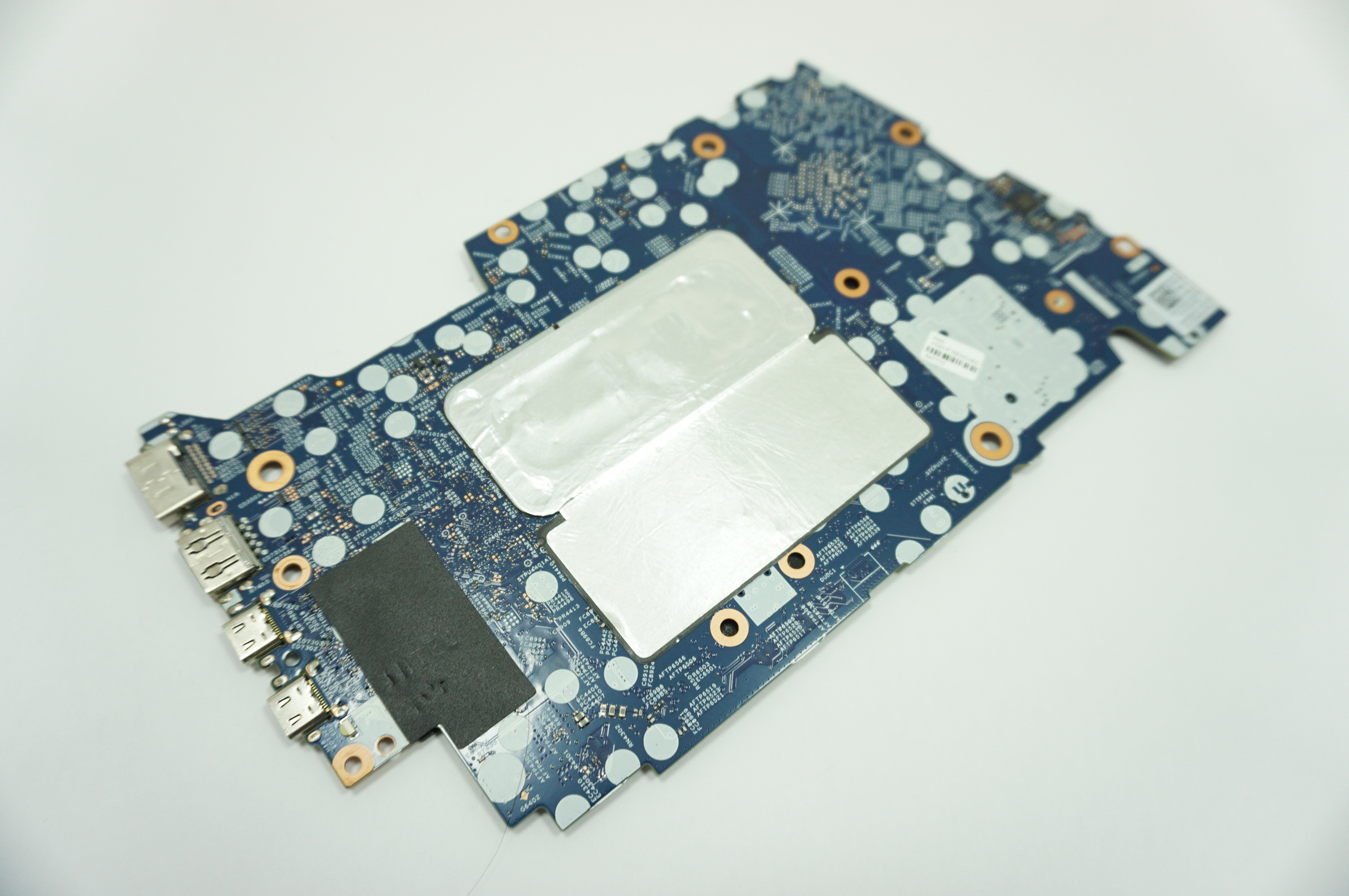 Y7NEJ Dell Intel Core i7-1360P 16GB Motherboard INSPIRON 16 7630