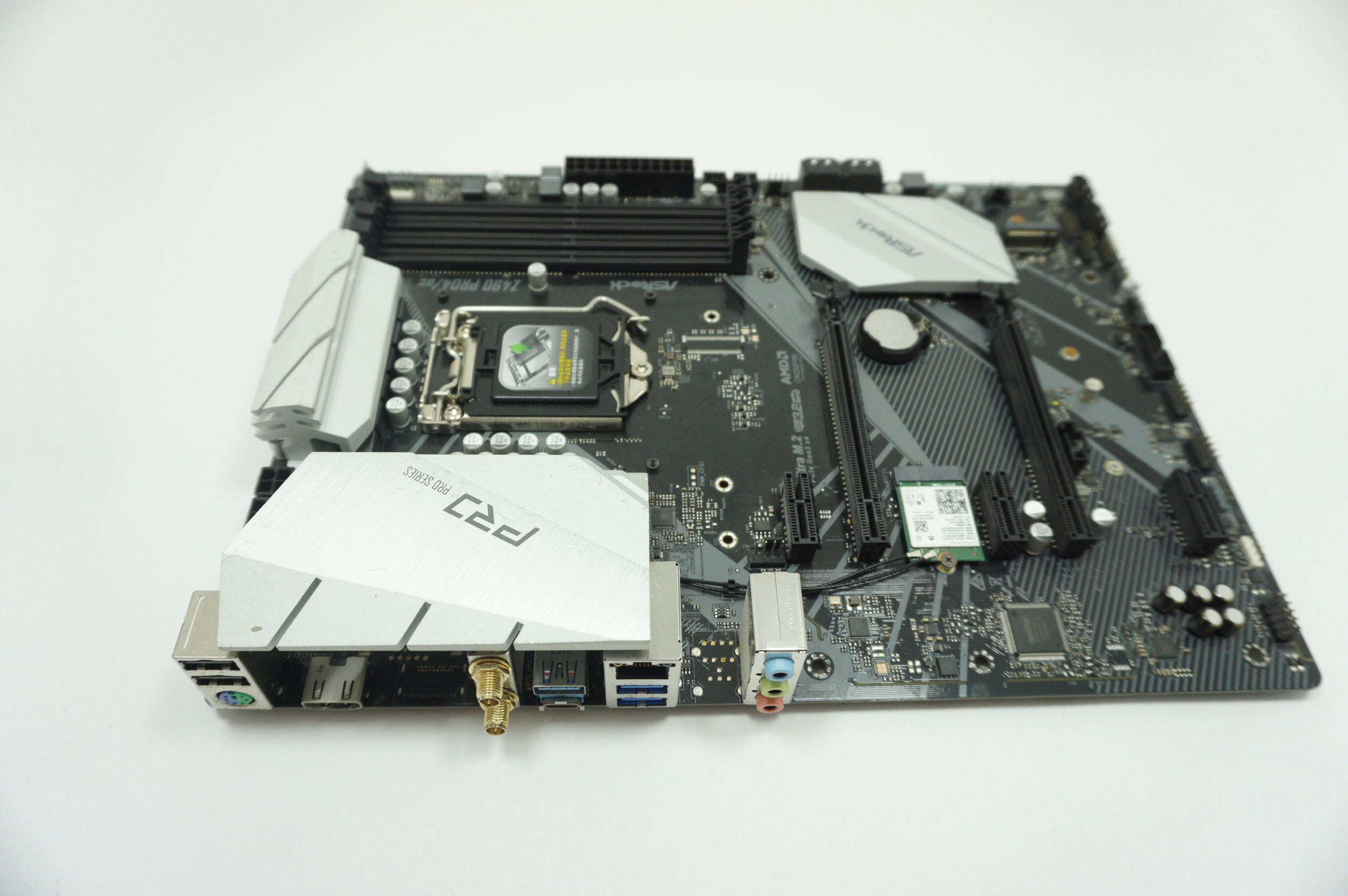 Z490-PRO4-AC AsRock ATX Intel Z490 LGA1200 DDR4  No IO Shield Plate Motherboard
