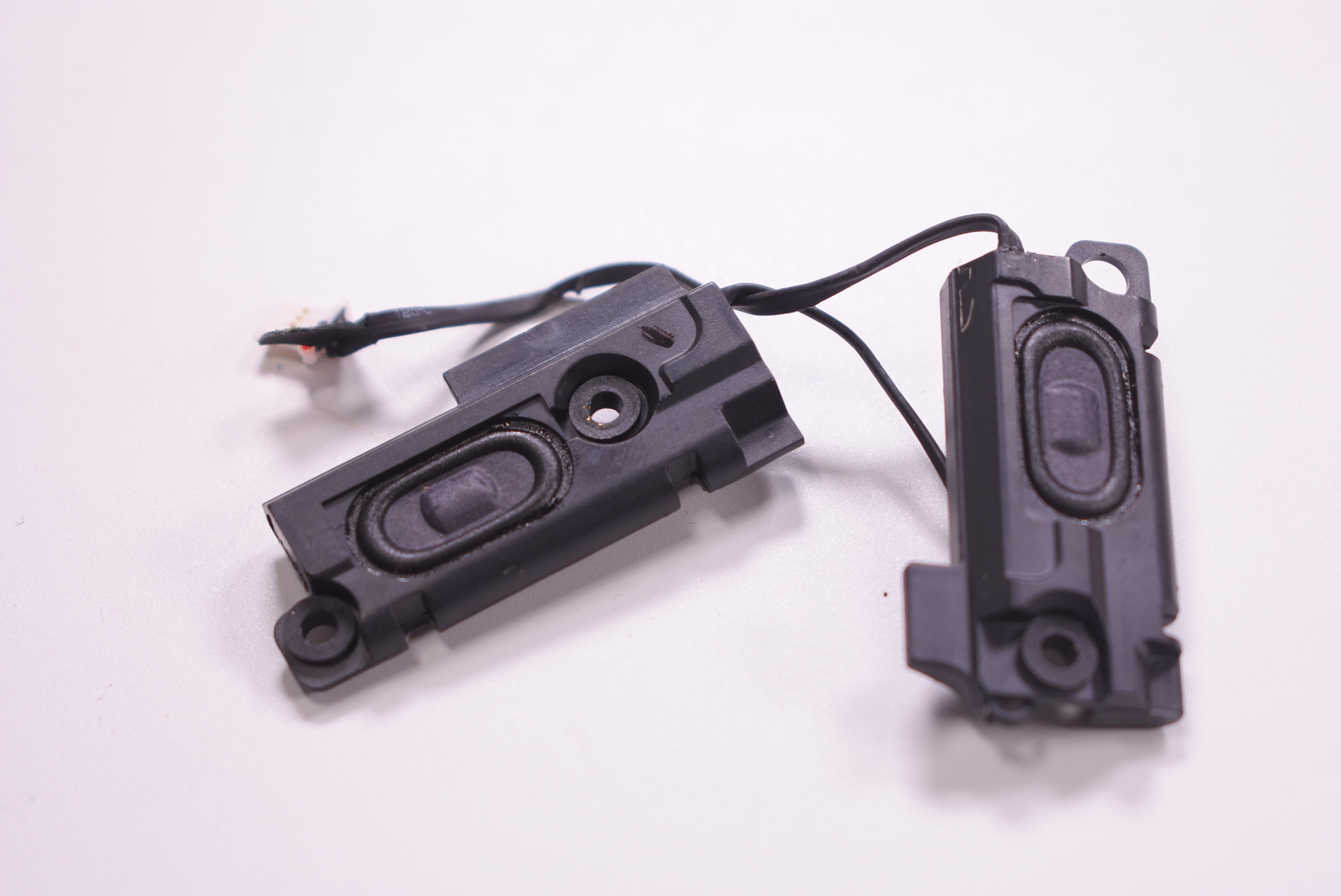 00HW176 Lenovo Speaker  20DU0003US