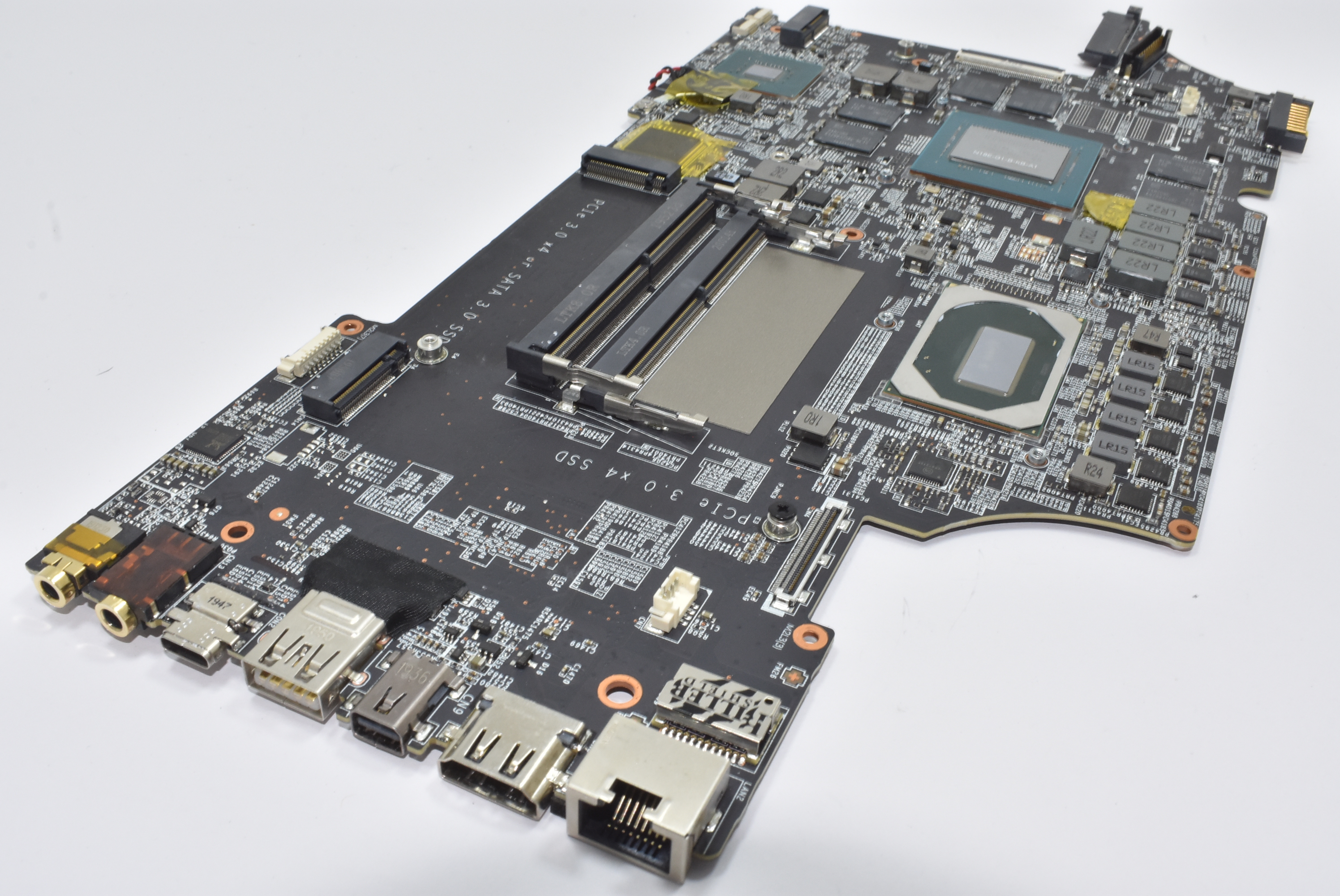 607-17E91-15S MSI Intel i7-10750H RTX2060 Motherboard MSI GE75 RAIDER 10S